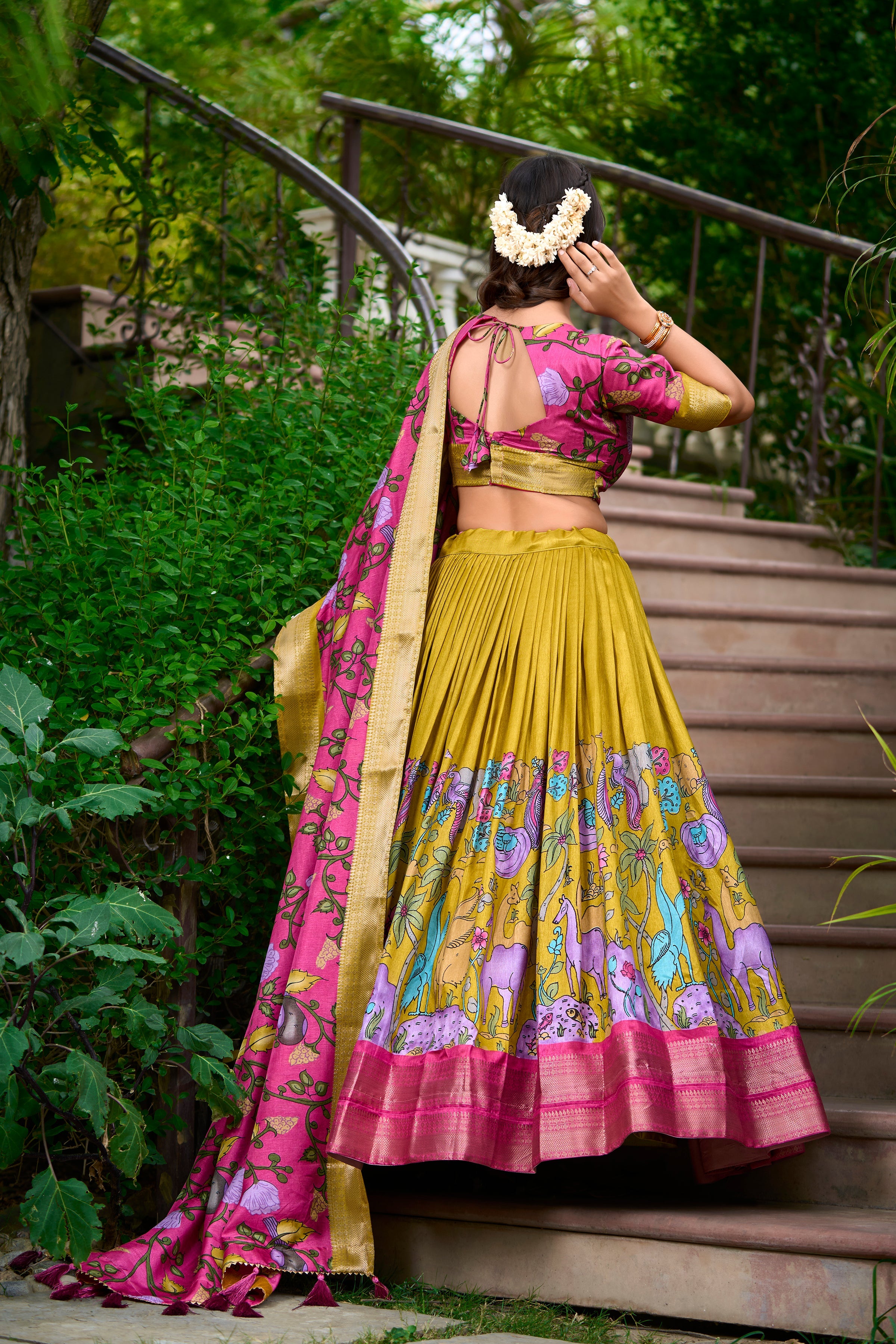 Festive Wear Women's Dola Silk With Kalamkari Print Lehenga Choli Set