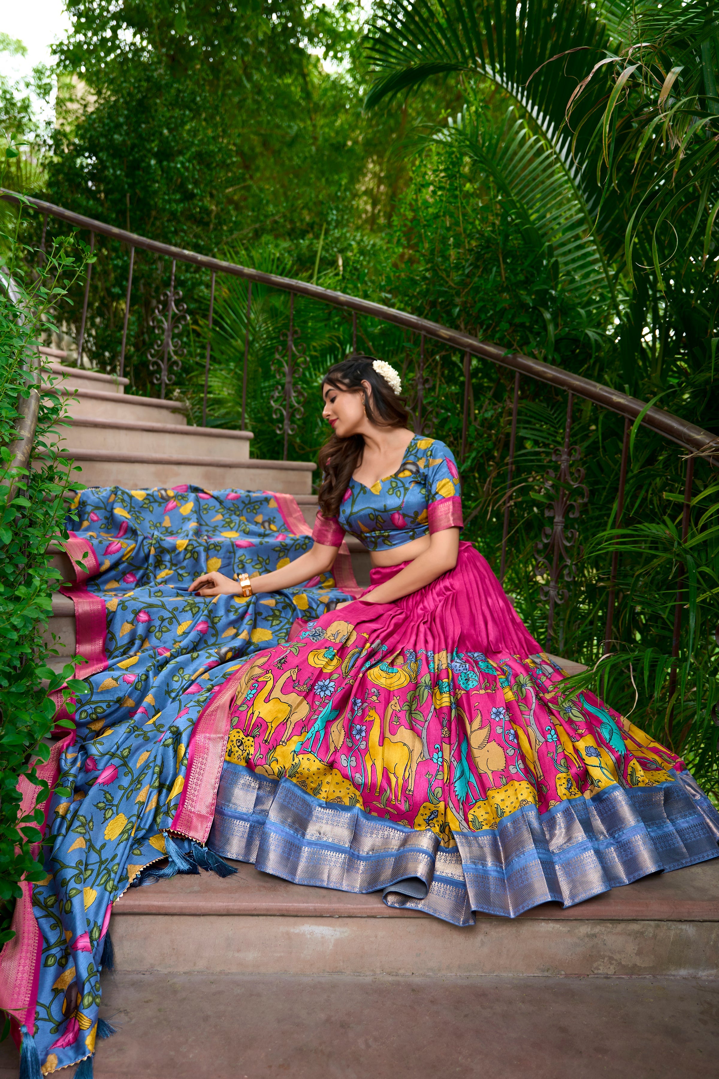 Festive Wear Women's Dola Silk With Kalamkari Print Lehenga Choli Set