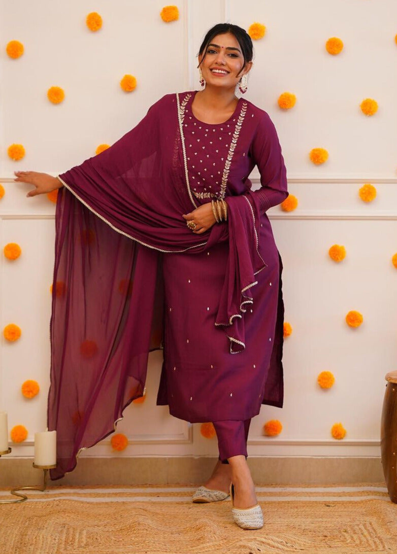Women's Rayon slub Embroidered Straight Kurta with Rayon slub Pant & Chinnon Dupatta Set