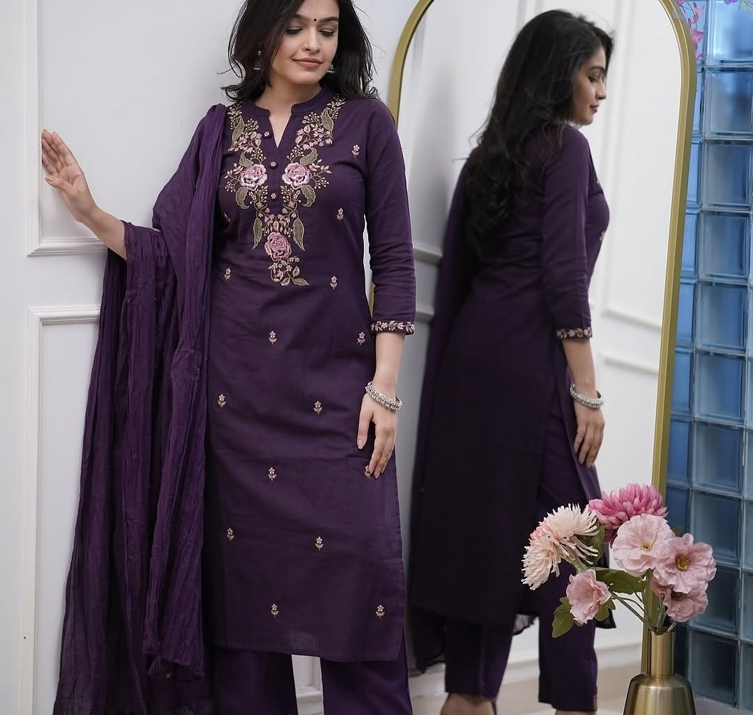 Women Viscose Silk Embroidered Kurta With Pant & Dupatta