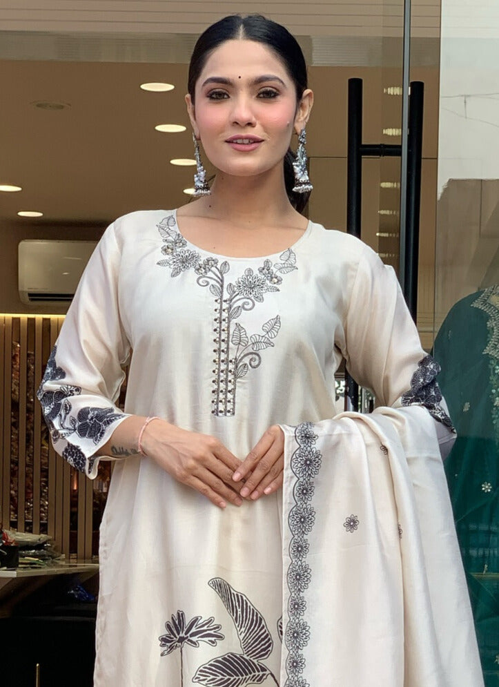 Stylish Womens Chinnon  Print with Embroidered Kurti Pant and Printed Dupatta Set