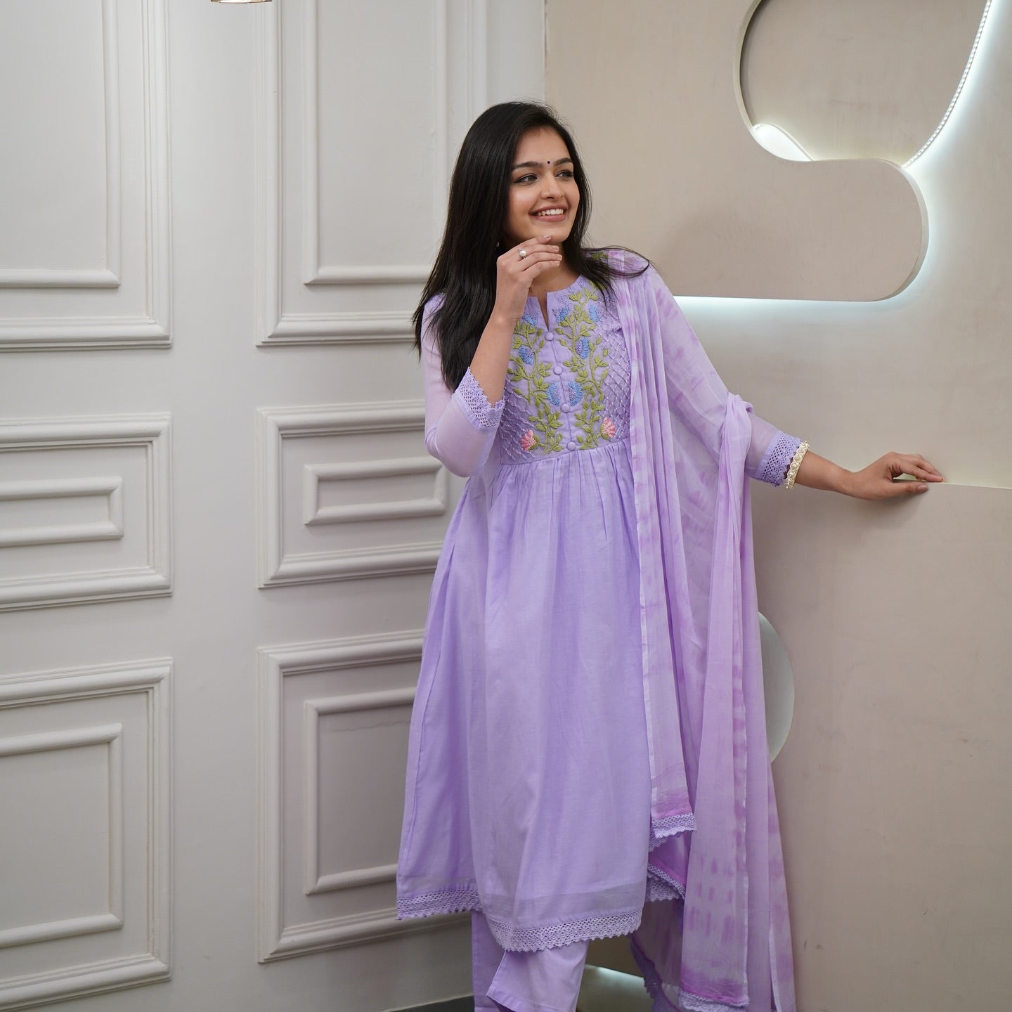 Traditional Women's Georgette Solid Straight Kurta Set