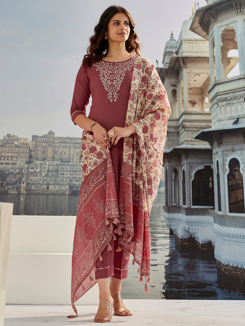 women Kurta set with dupataa