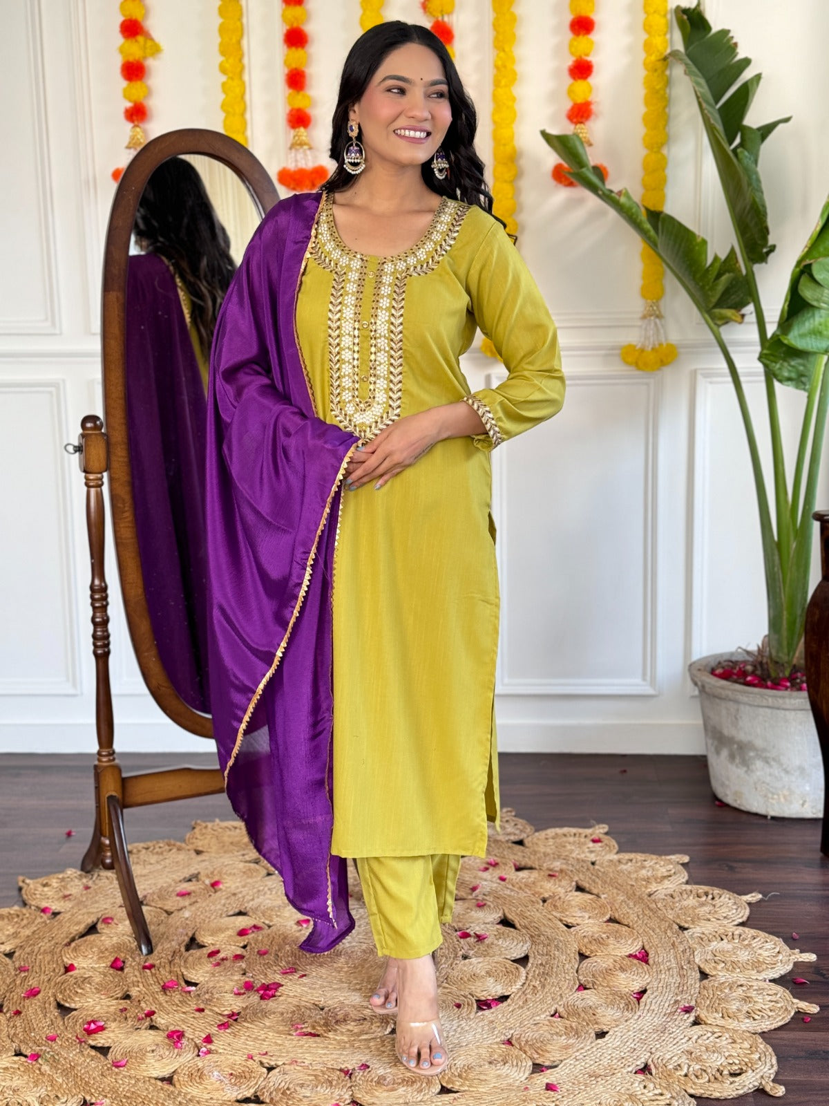 Women's Reyon Slub Embroidered Kurta With Pant & Dupatta Work Suit Set