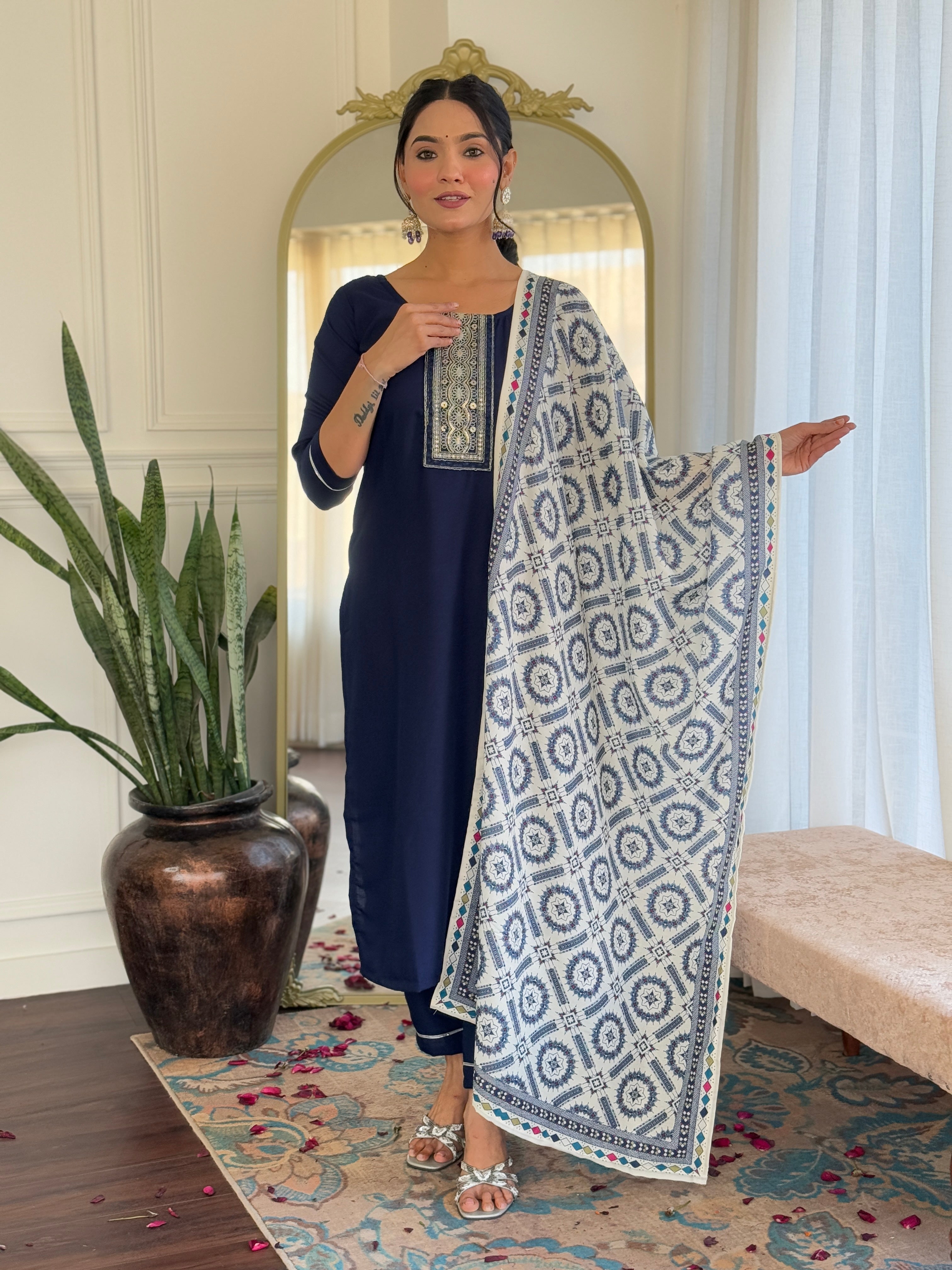 Women's Rayon Staight Kurti Set with Muslin Printed Dupatta