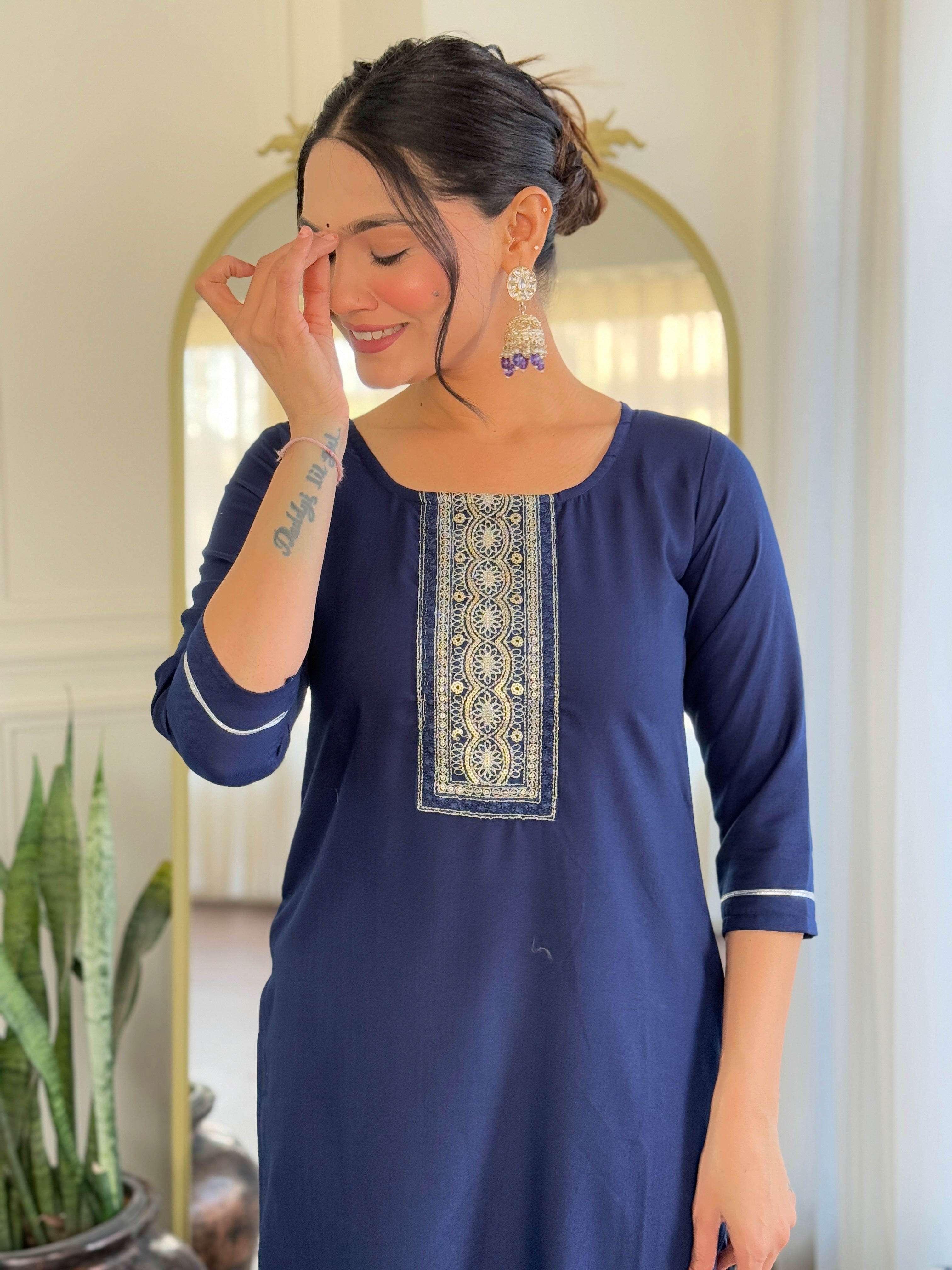 Women's Rayon Staight Kurti Set with Muslin Printed Dupatta