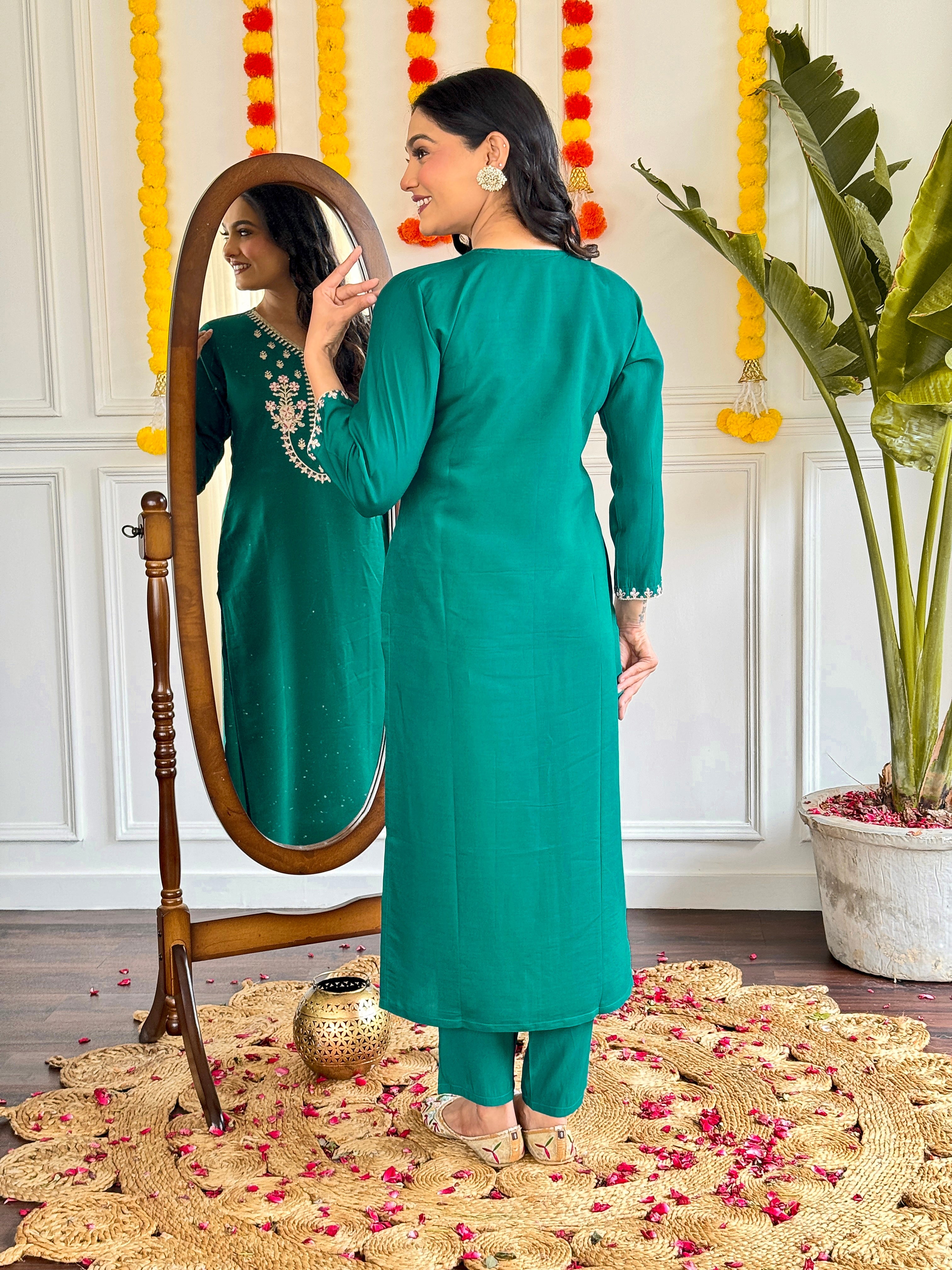 Women's White Viscose Chanderi Embroidered Straight Kurta with Viscose Chanderi Pant & pure linen Printed Dupatta Set
