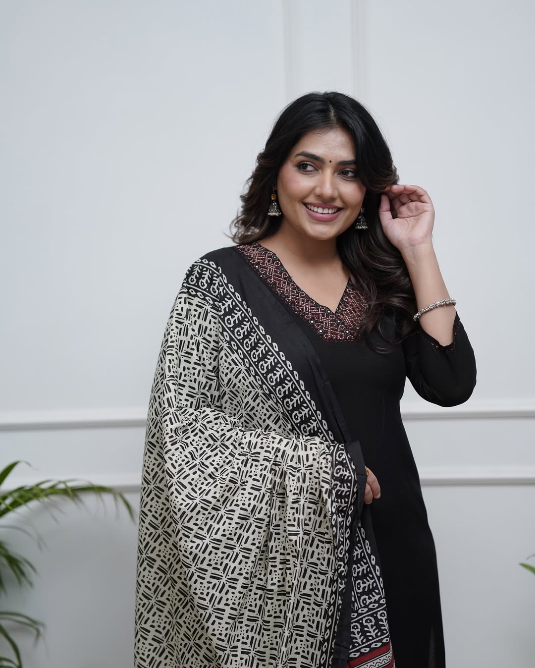 Black Embroidered Kurta Set for Women | Parmpara Viscose Straight Kurti with Plazo Pants & Chanderi Digital Print Dupatta