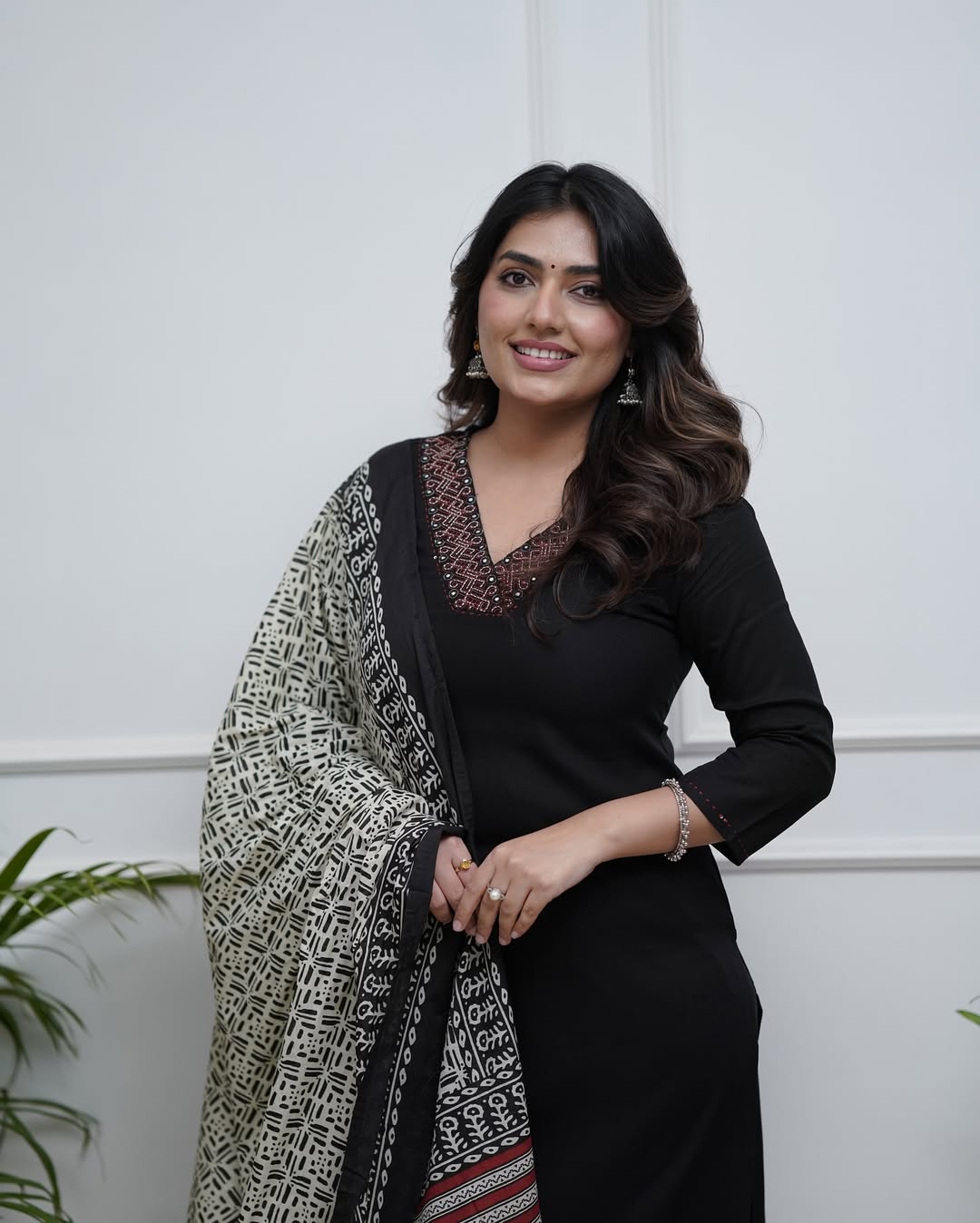 Black Embroidered Kurta Set for Women | Parmpara Viscose Straight Kurti with Plazo Pants & Chanderi Digital Print Dupatta