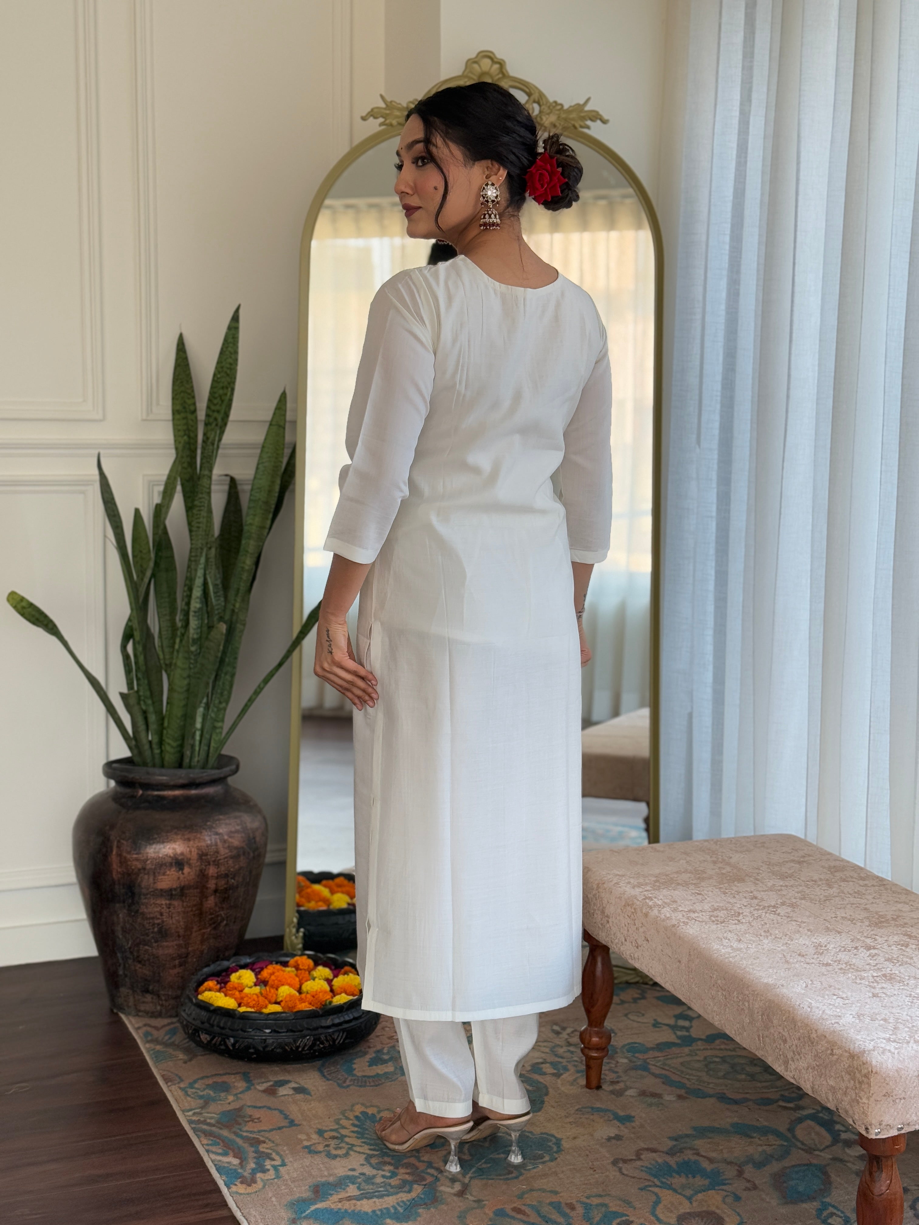 Women's Off white Roman Silk Embroidered Straight Kurta with Roman Silk Pant & Silk Printed Dupatta Set