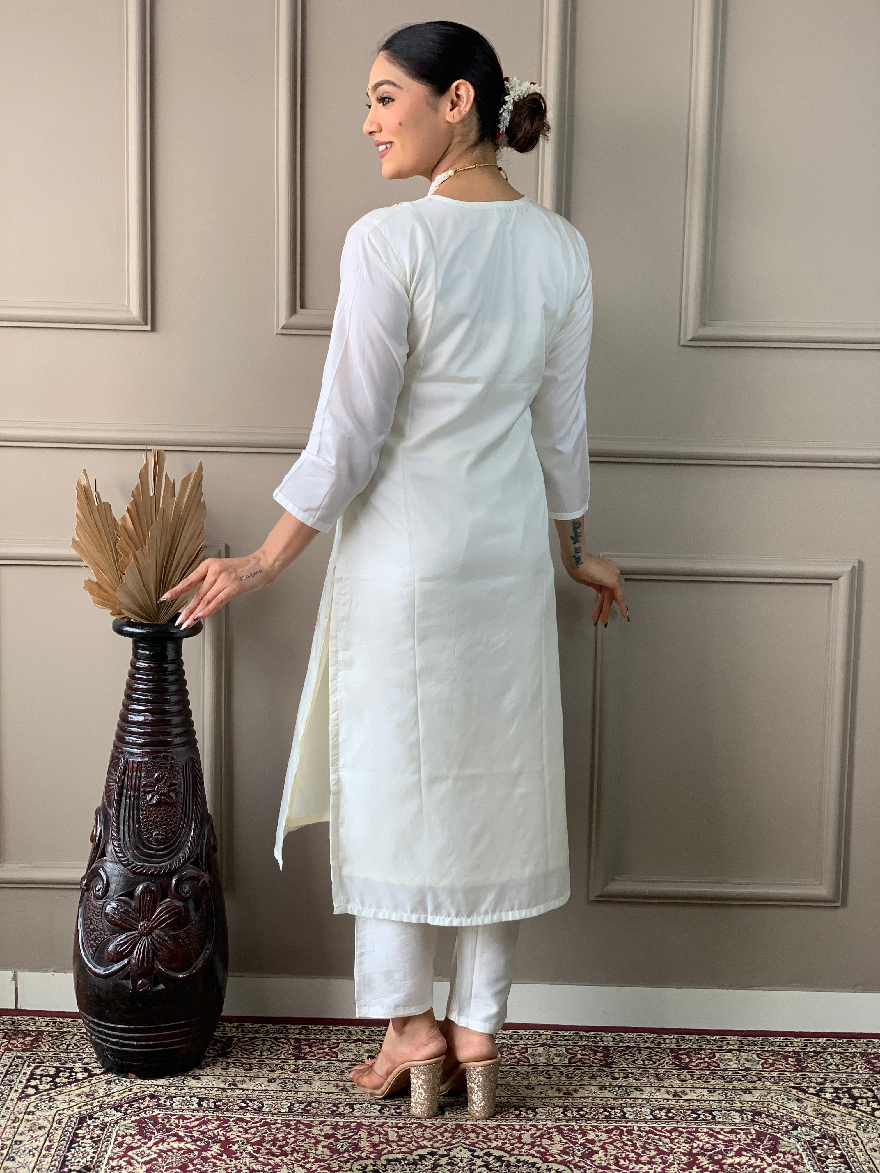 Women's Embroidered Straight Kurta with Viscose nylon Pant &  Jacquard butti Printed Dupatta Set