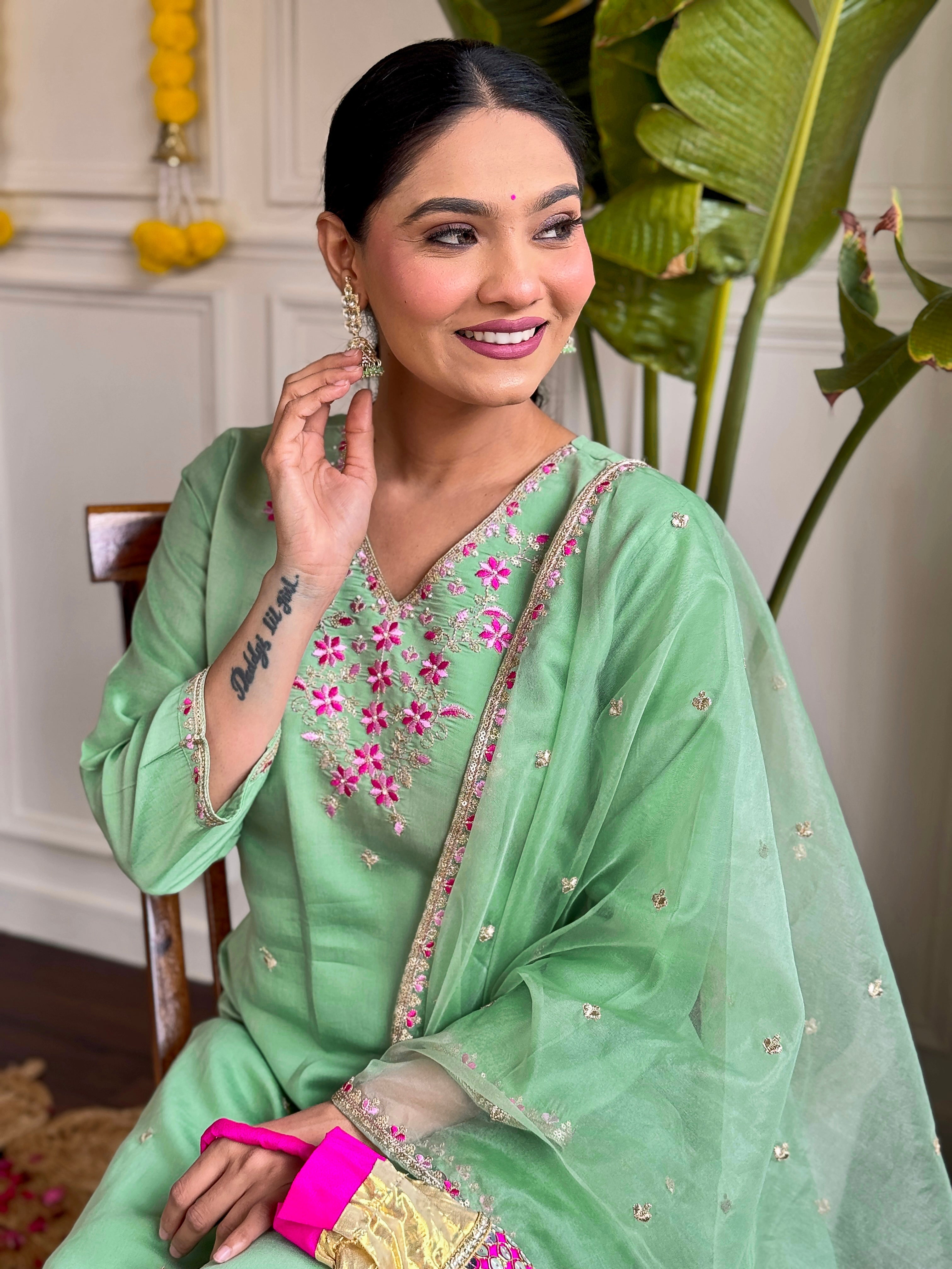 Women's Viscose Chanderi Embroidered Straight Kurta with Viscose Chanderi Pant & Organza work Dupatta Set