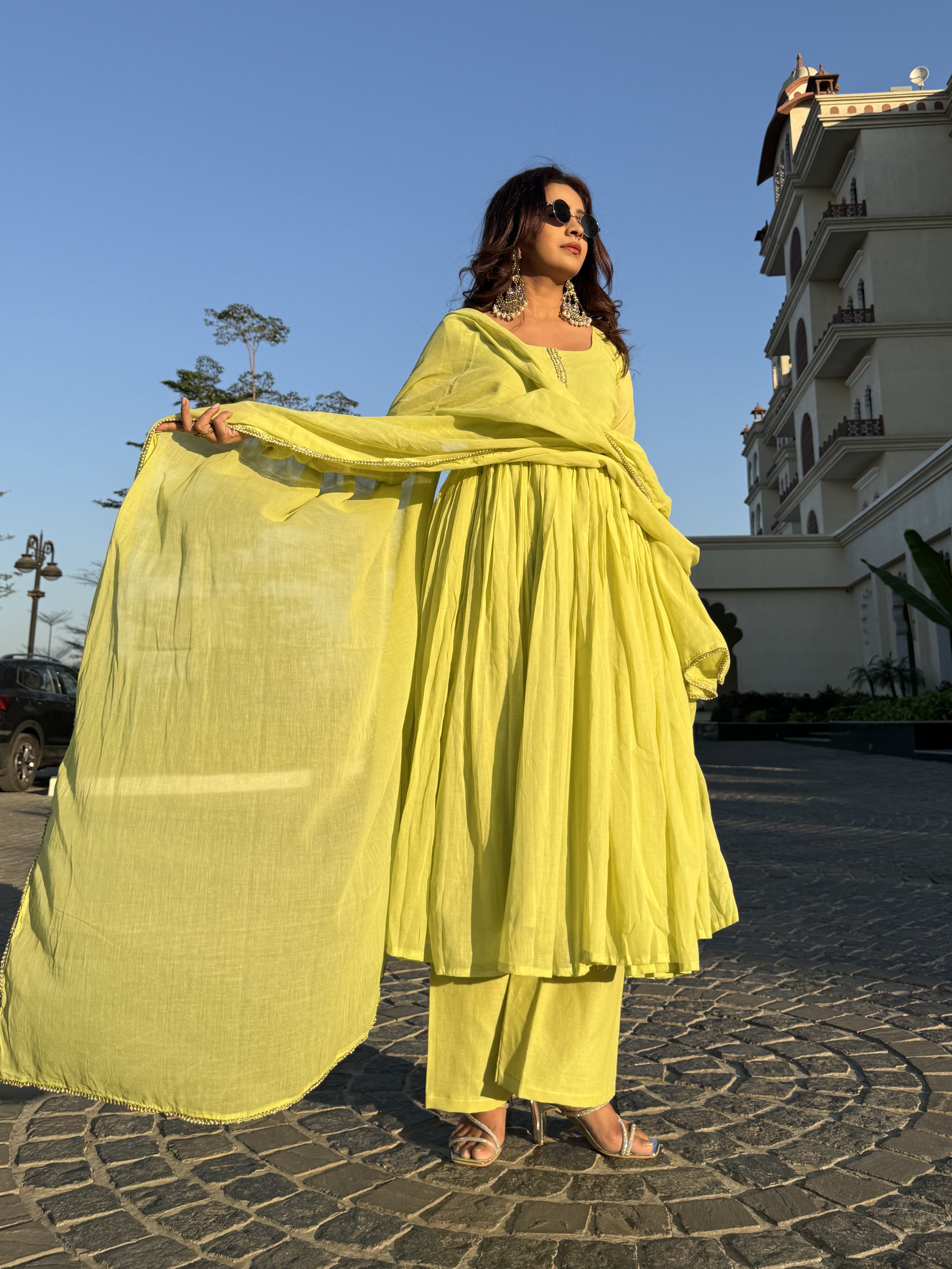New Desigenr Party Wear Look Pure Cotton Fancy Alia Cut Anarkali kurta set