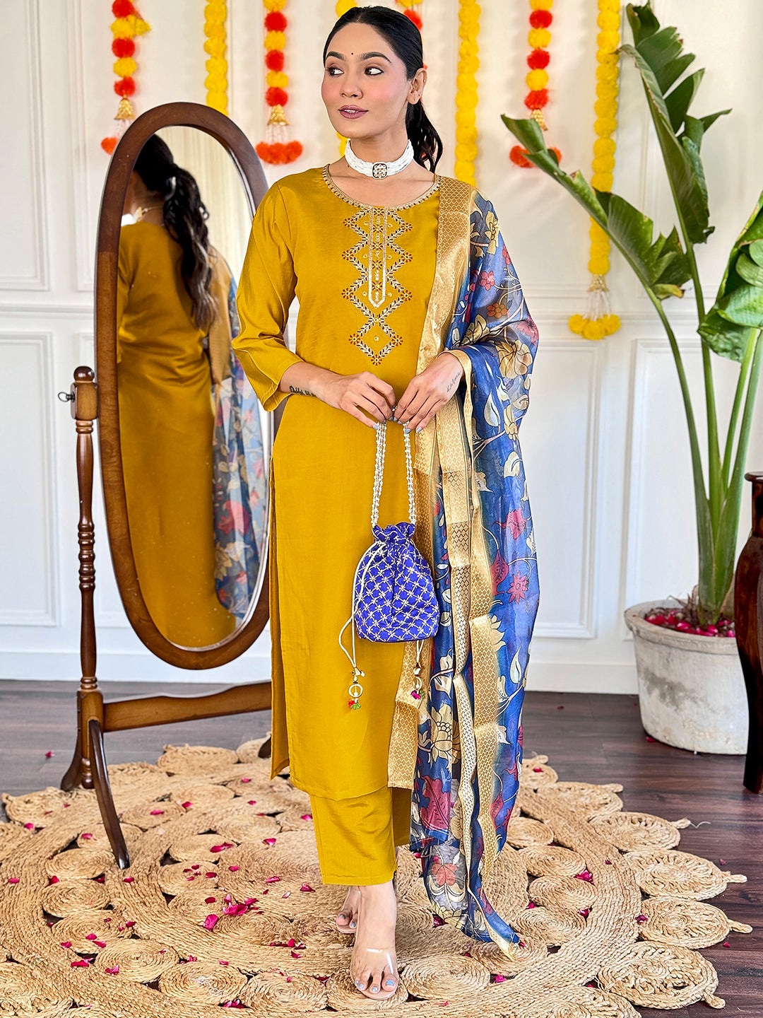 Viscose Chanderi Embroidered White Kurta with Pant and Print Dupatta