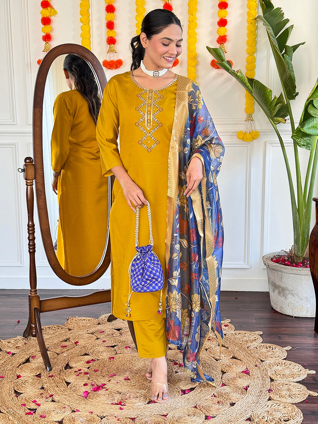 Viscose Chanderi Embroidered White Kurta with Pant and Print Dupatta