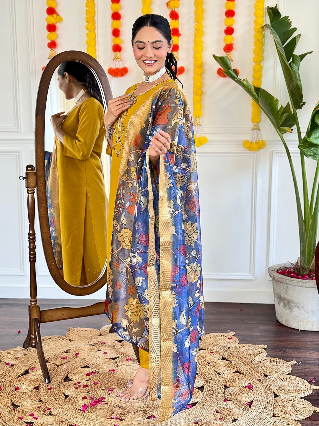 Viscose Chanderi Embroidered White Kurta with Pant and Print Dupatta
