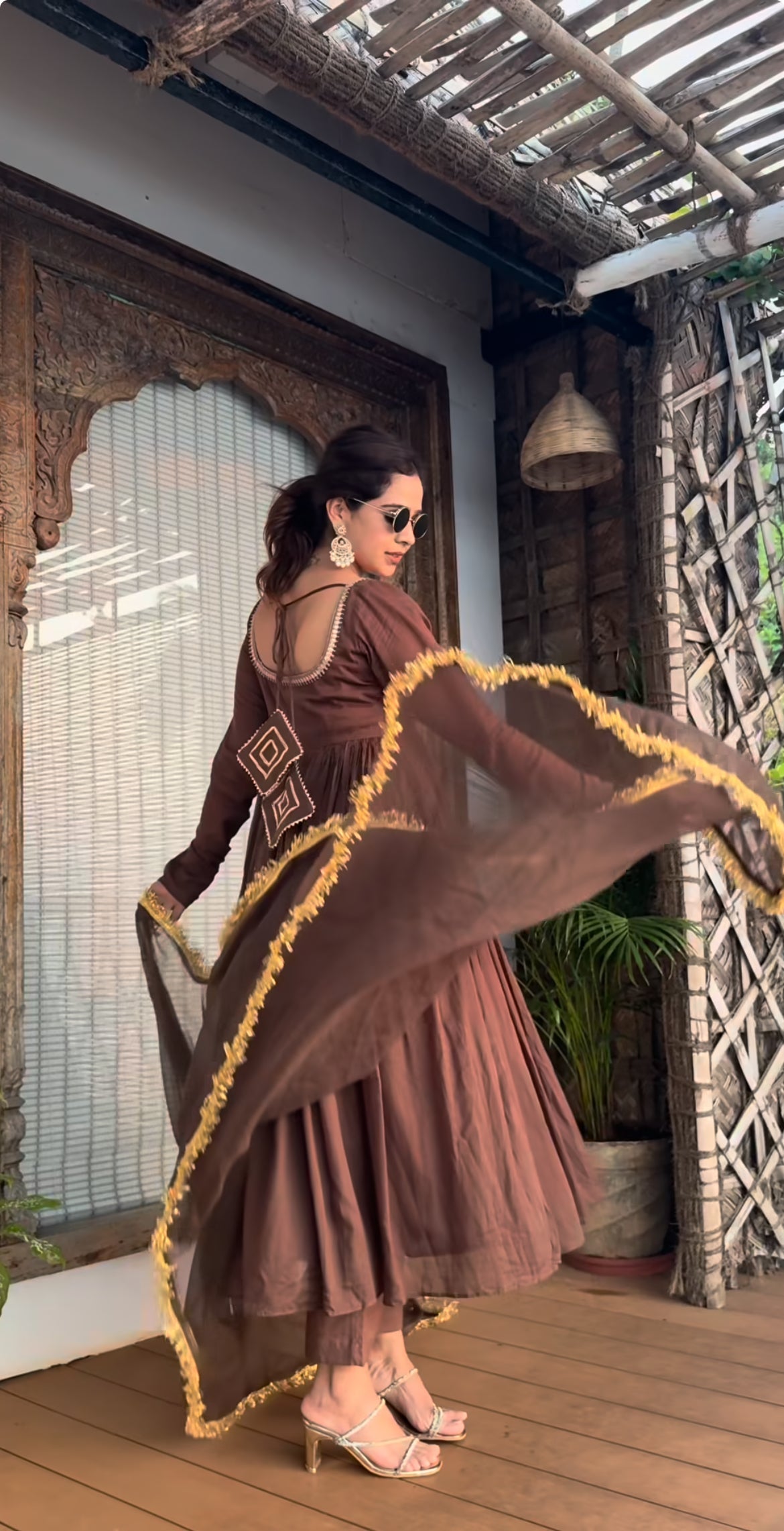 New Desigenr Party Wear Look Pure Cotton Fancy Alia Cut Anarkali kurta set