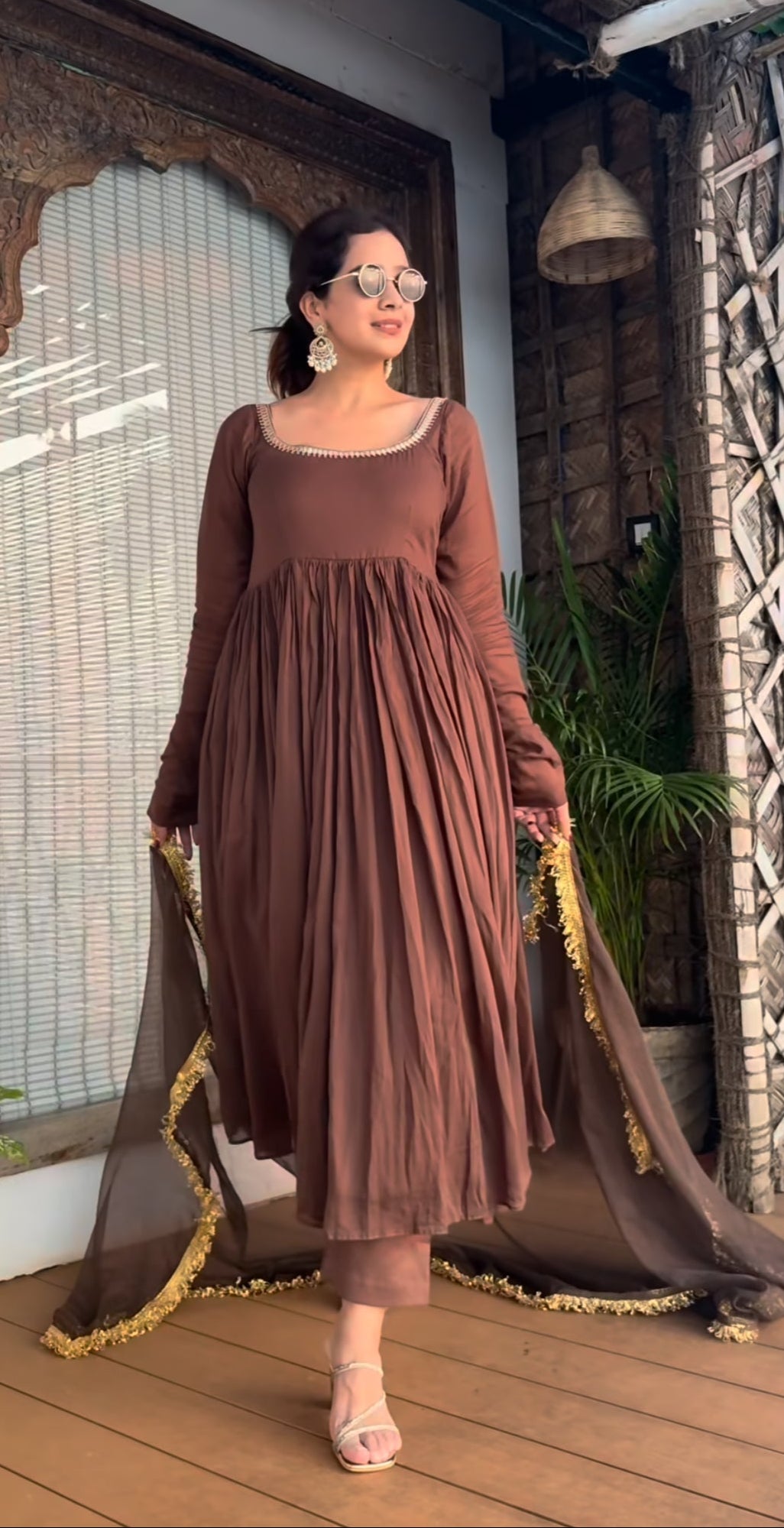 New Desigenr Party Wear Look Pure Cotton Fancy Alia Cut Anarkali kurta set