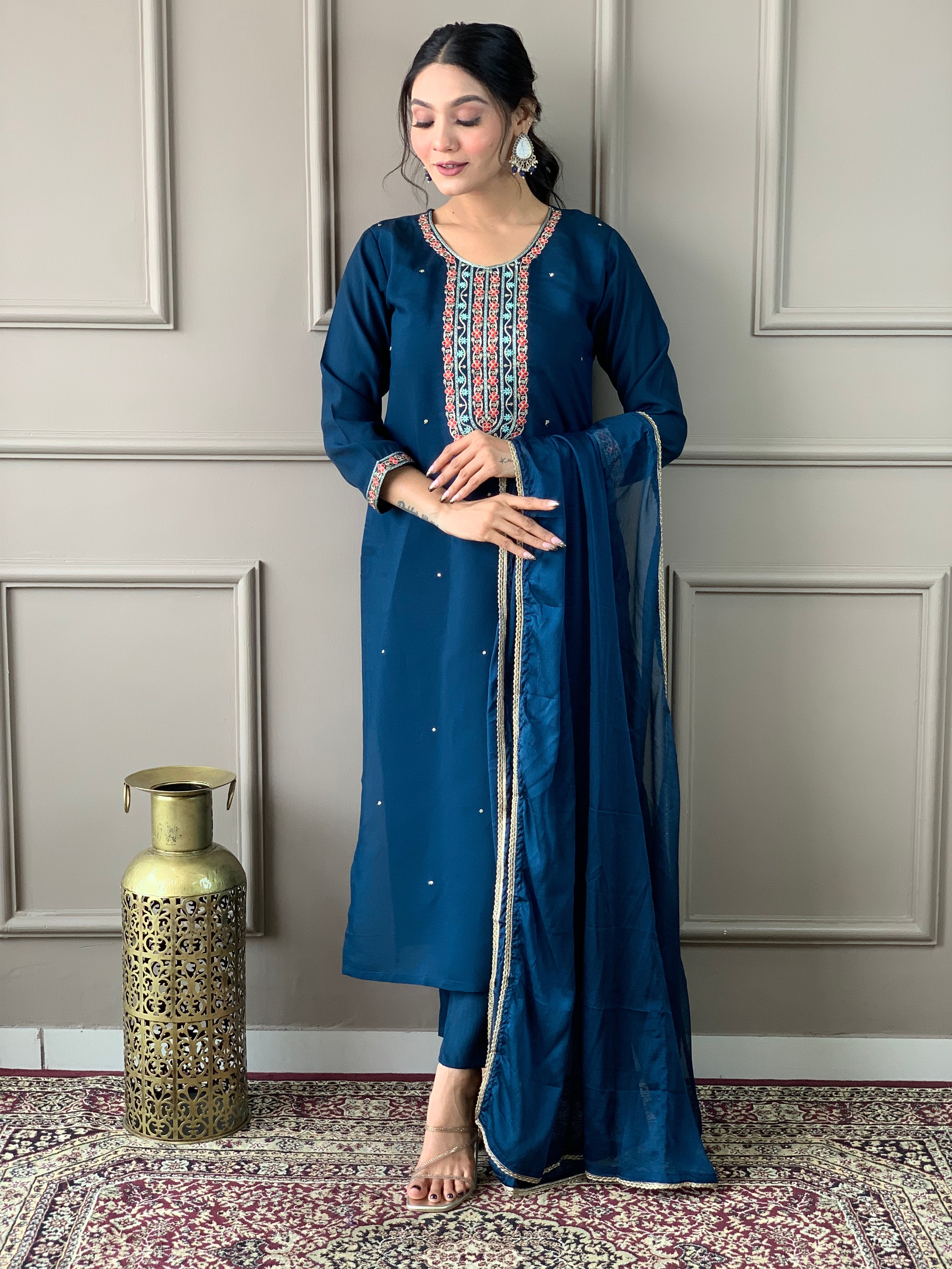 Women's White Viscose Chanderi Kurta Sharara Set with Dupatt