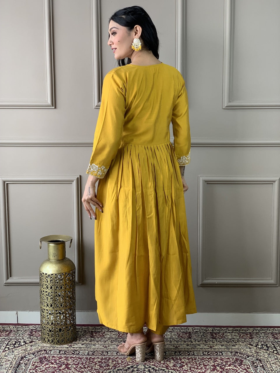 Women's Viscose Chanderi Embroidered Straight Kurta with Viscose Chanderi Pant & Organza Dupatta Set
