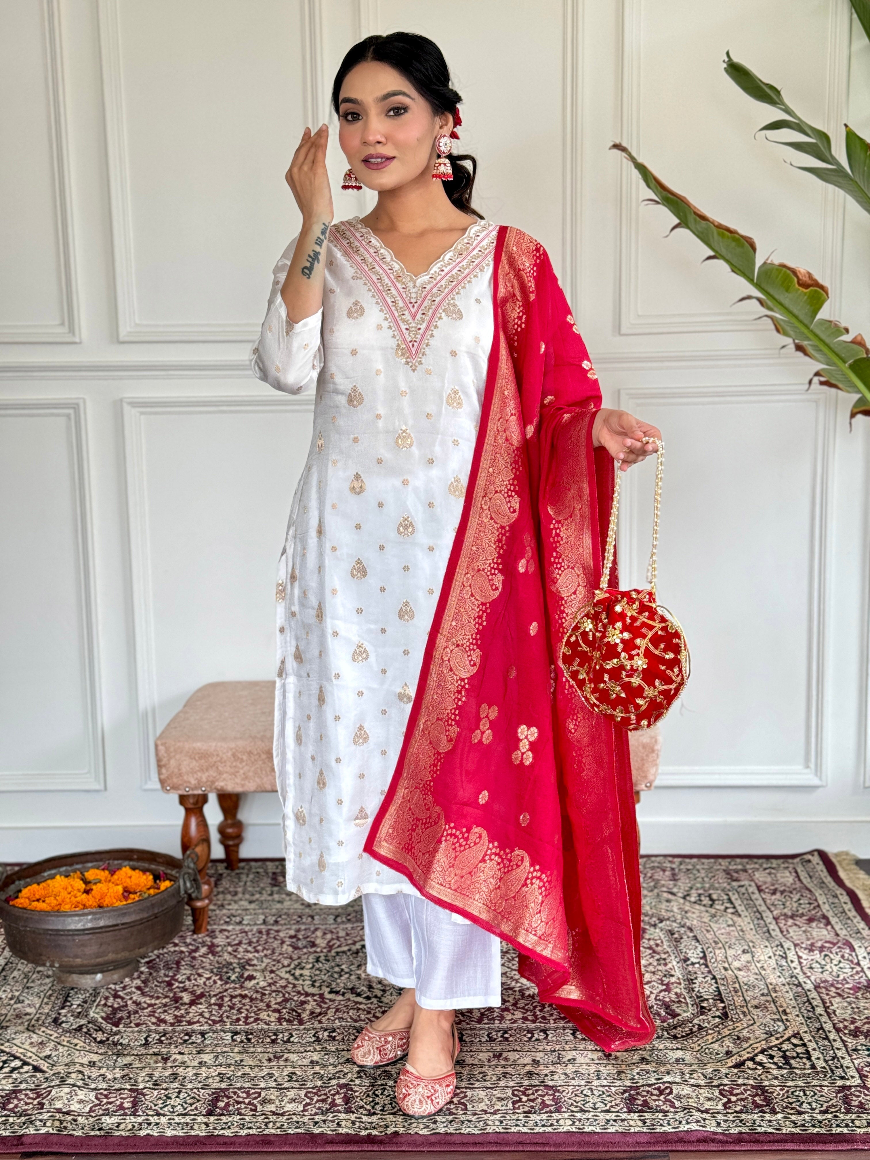 Pretty Women Kurta Sets for Women Casual wear