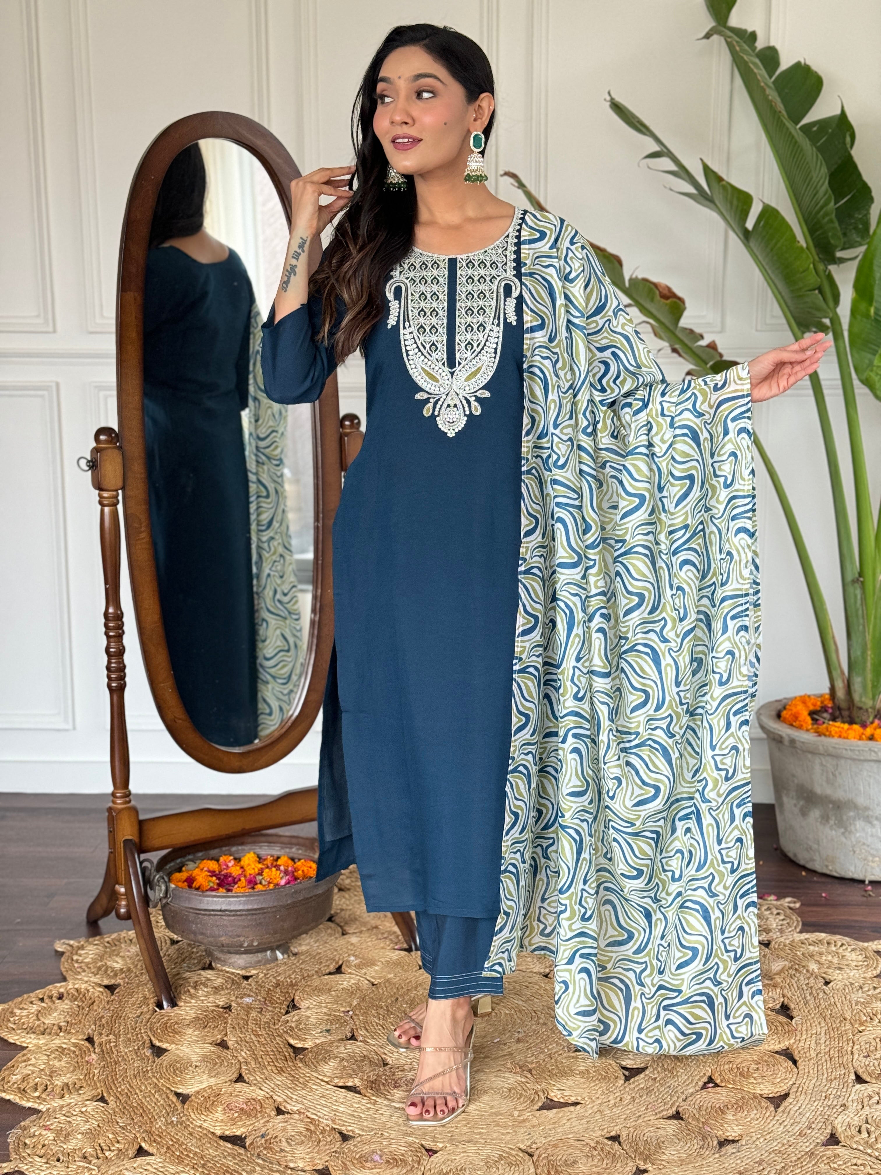 Women's Viscose Slub Embroidered Kurta With Pant & Dupatta