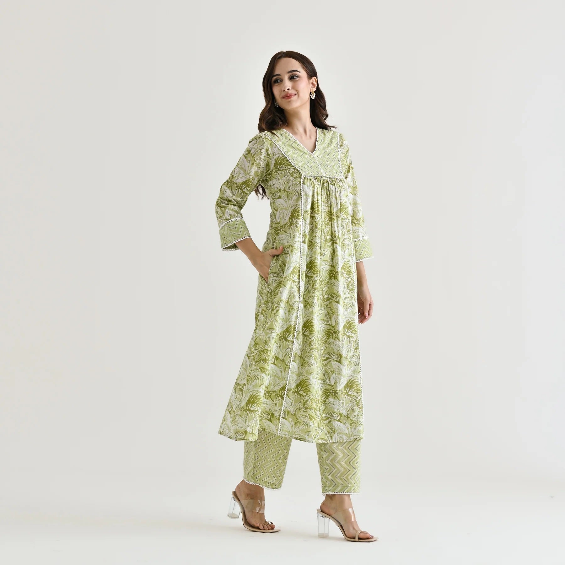 Women's Floral Regular 3/4 Sleeve Solid Black Color Kurti Pant Set, Cotton Blend, Knee Length, Stylish Ethnic Outfit