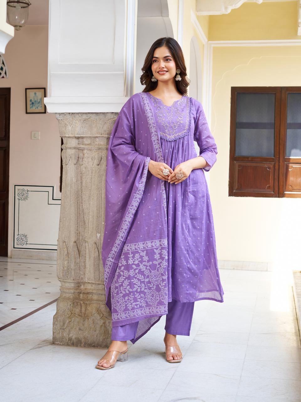 Women Purple Printed cotton Embroidered Kurta With Pant & Dupatta