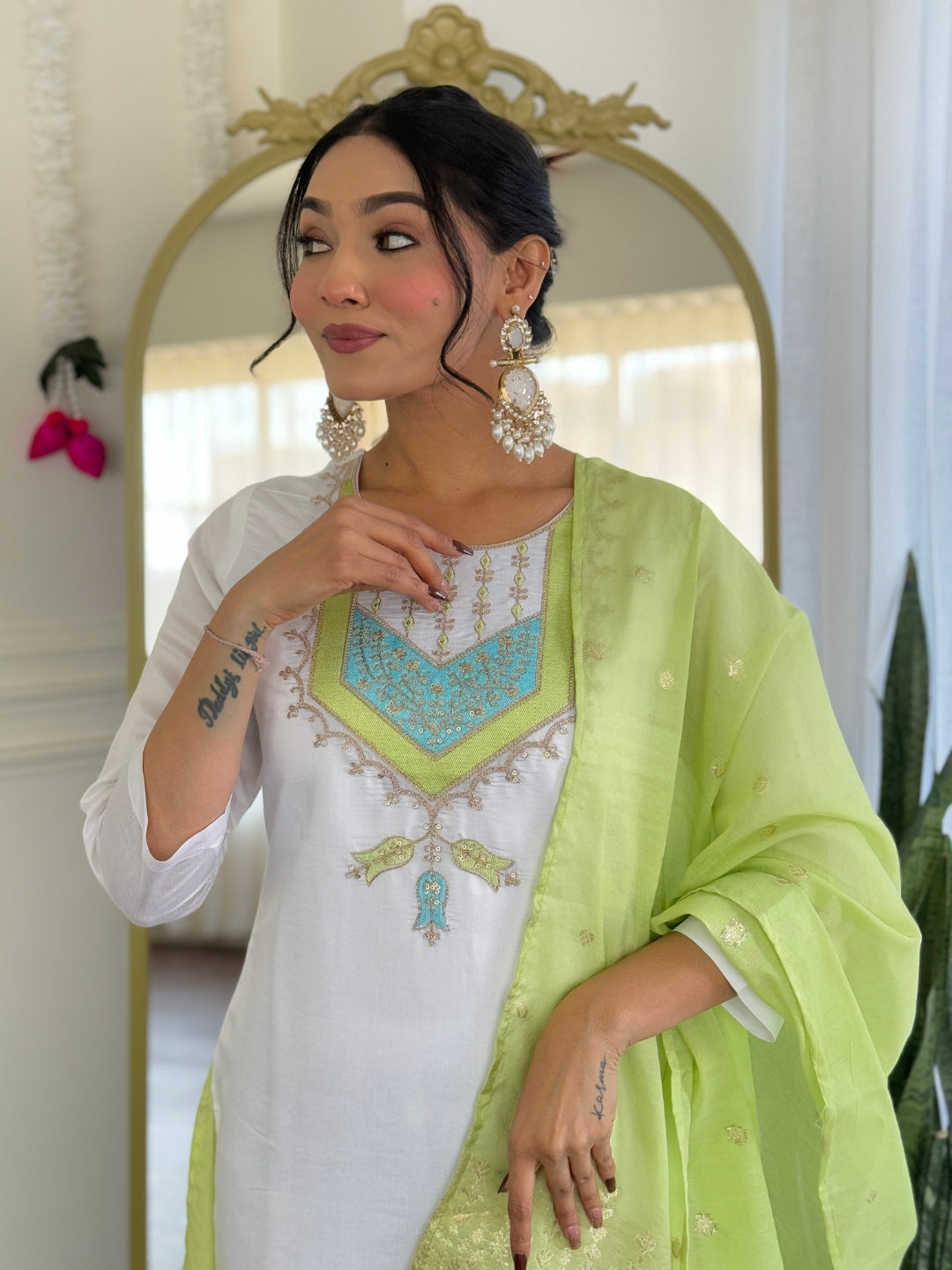 Women's  Chanderi Viscose Embroidered Straight Kurta with Chanderi Viscose Pant And Jacquard Embroidered Dupatta Sets