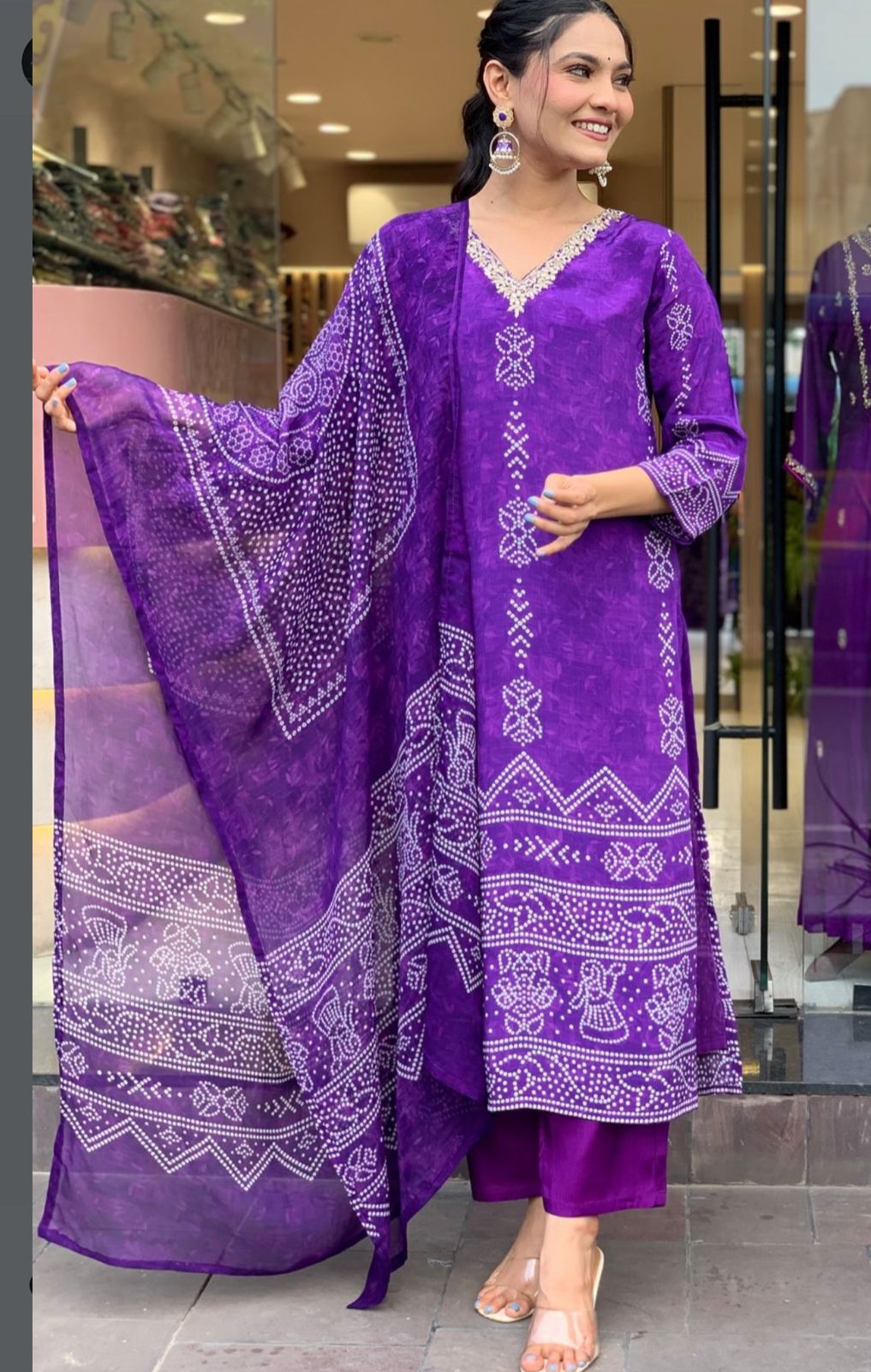 Awesome Pink Printed Crepe Pant Suit With Bandhani Dupatta