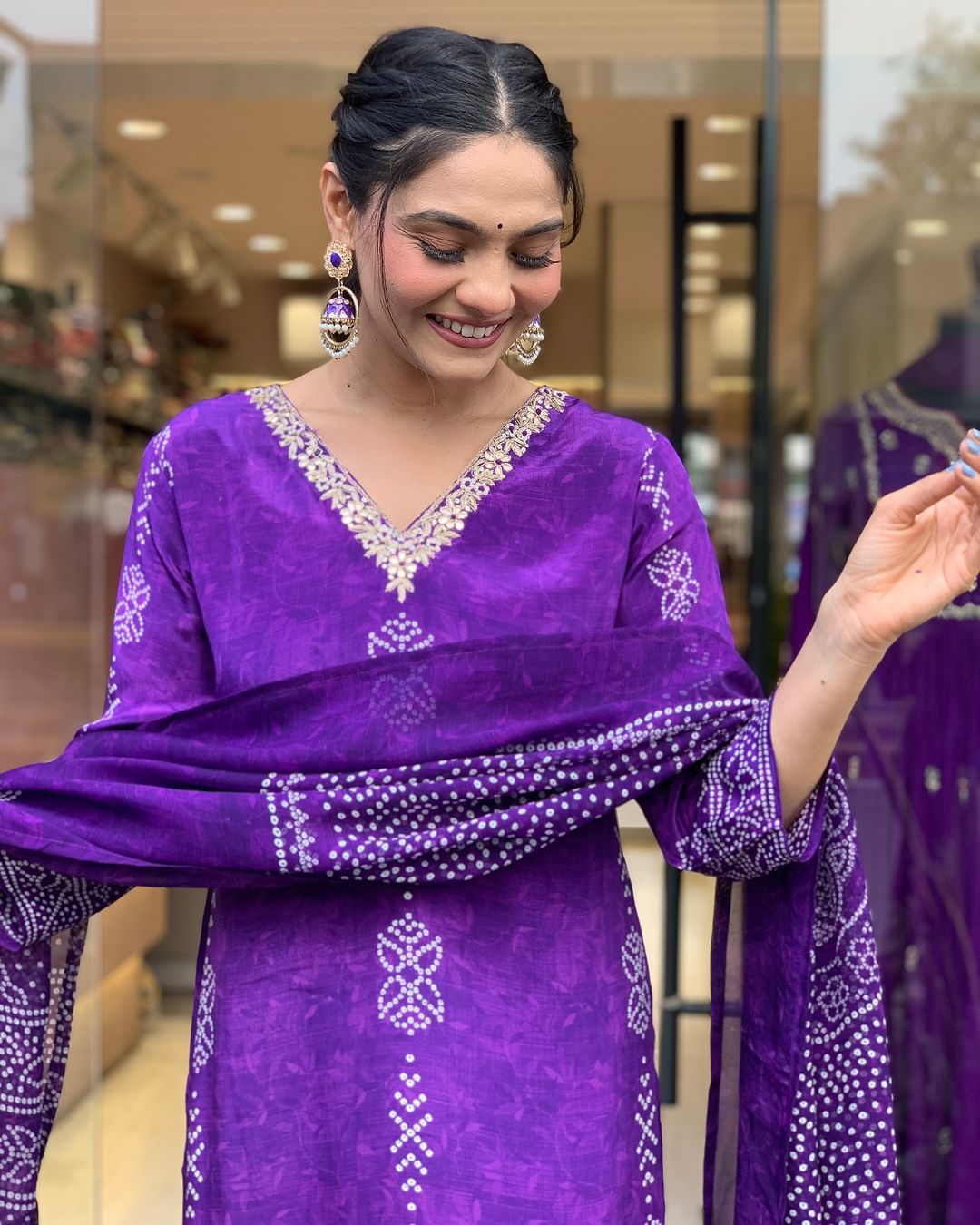 Awesome Pink Printed Crepe Pant Suit With Bandhani Dupatta