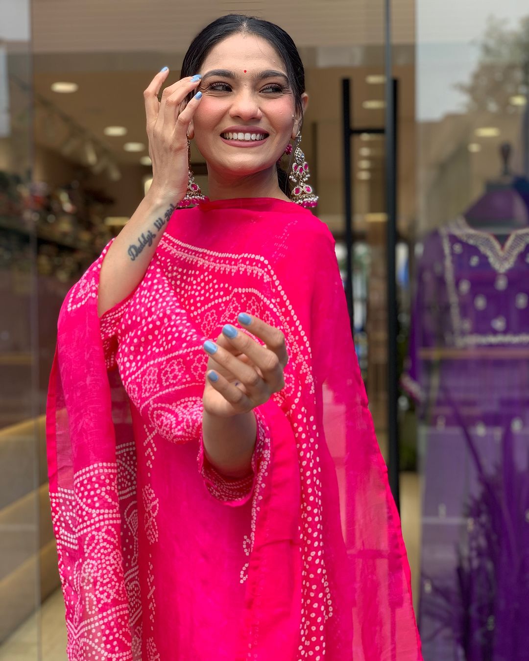 Awesome Pink Printed Crepe Pant Suit With Bandhani Dupatta