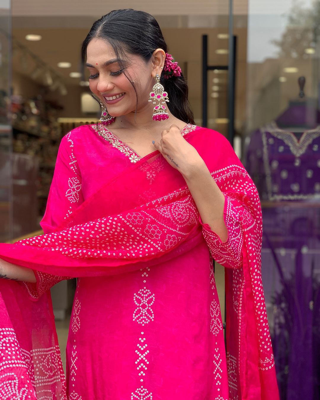 Awesome Pink Printed Crepe Pant Suit With Bandhani Dupatta