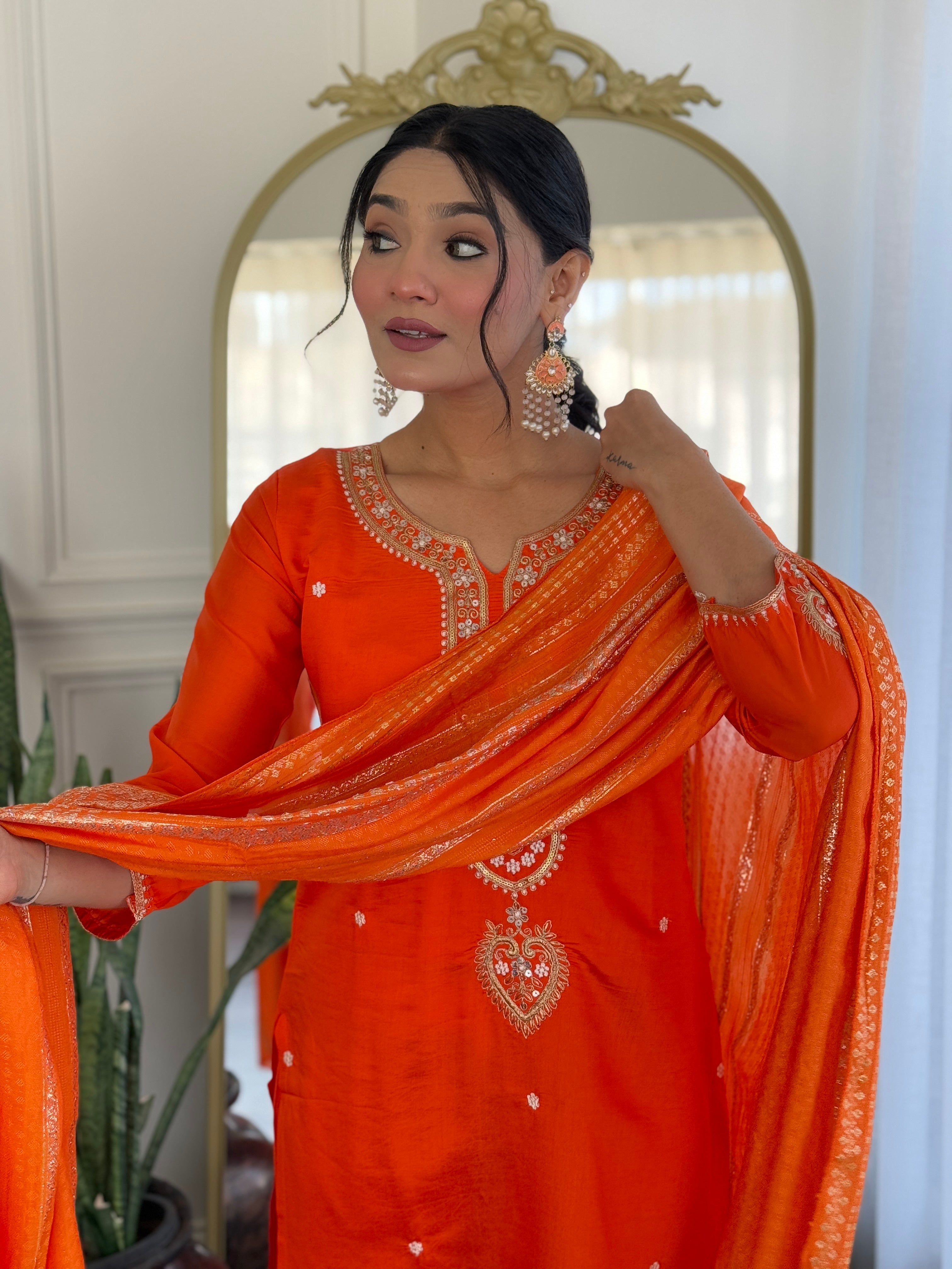 Off White Floral Embroidered Viscose Chanderi Kurta with Trousers & With jacquard Dupatta