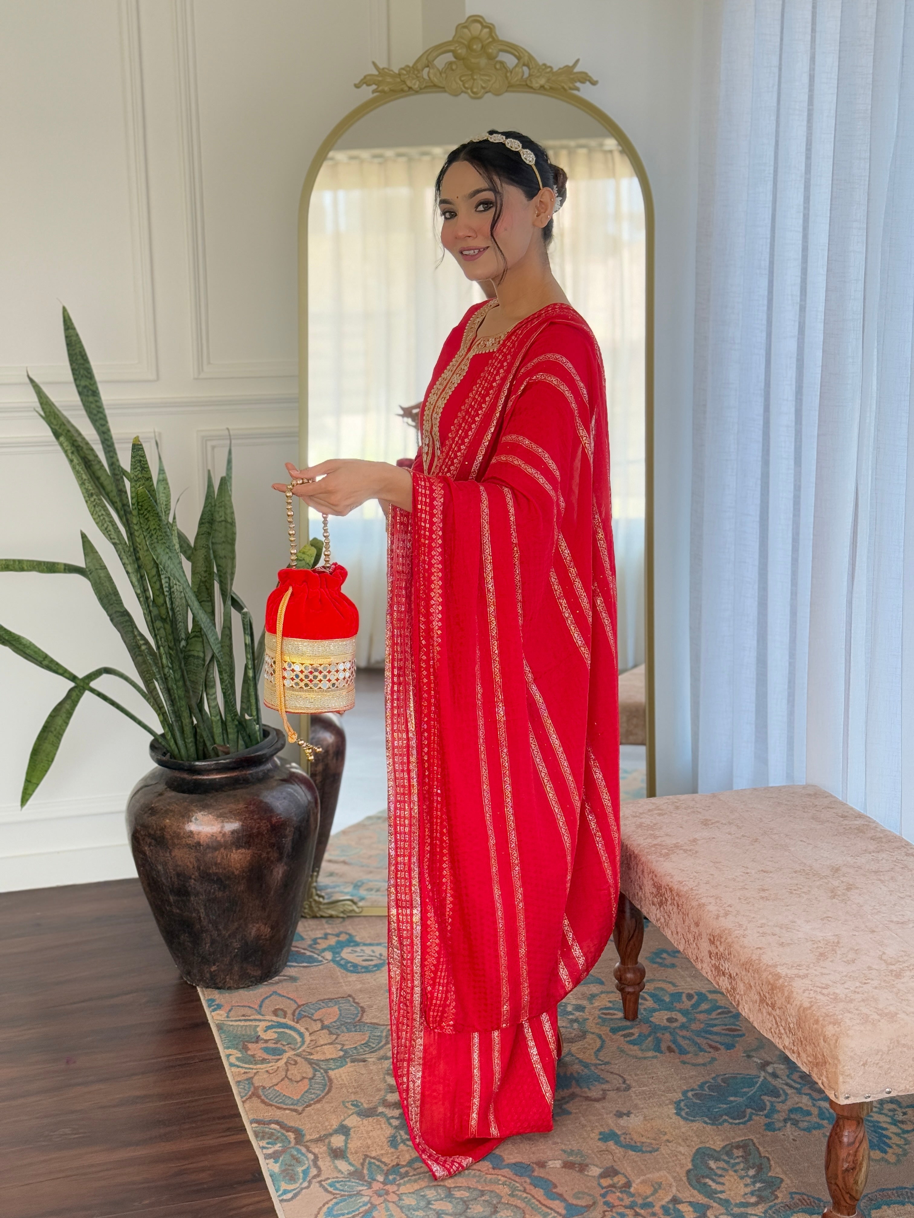 Off White Floral Embroidered Viscose Chanderi Kurta with Trousers & With jacquard Dupatta