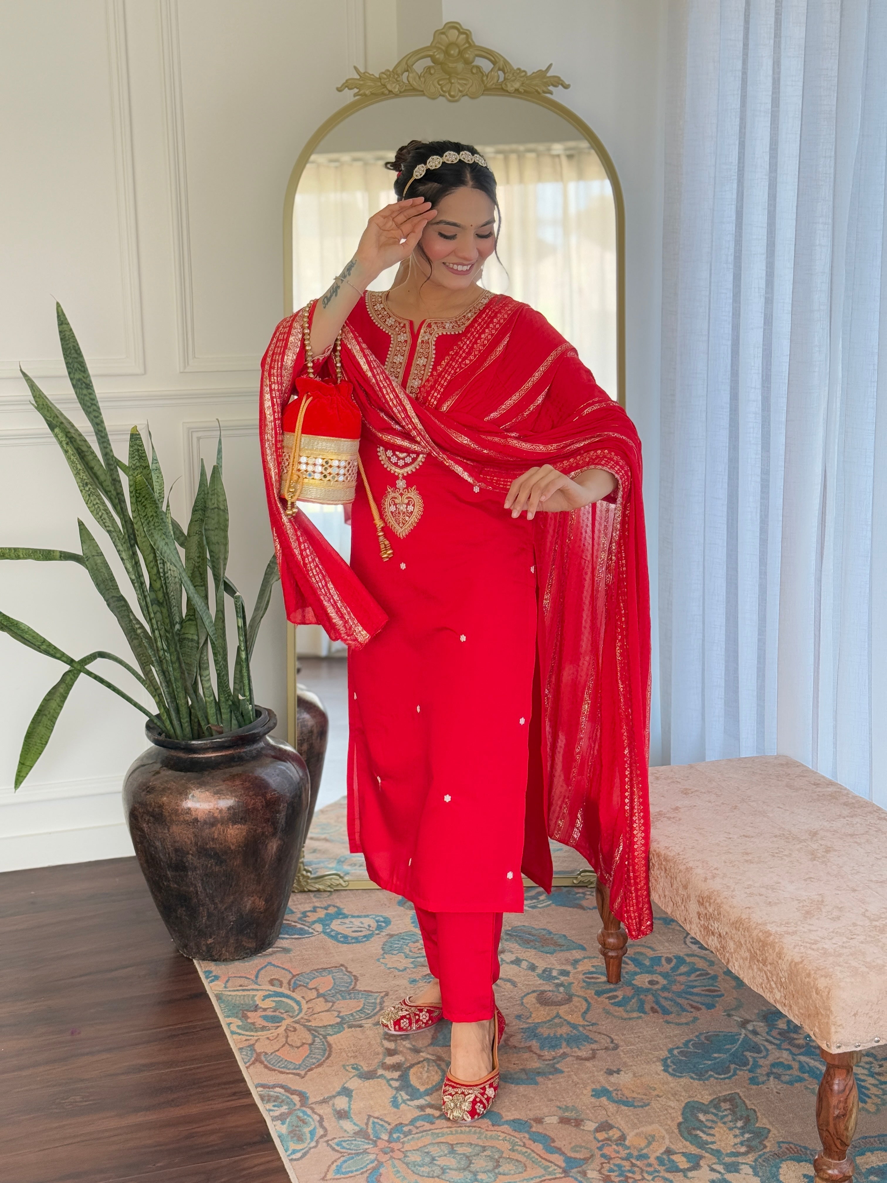 Off White Floral Embroidered Viscose Chanderi Kurta with Trousers & With jacquard Dupatta