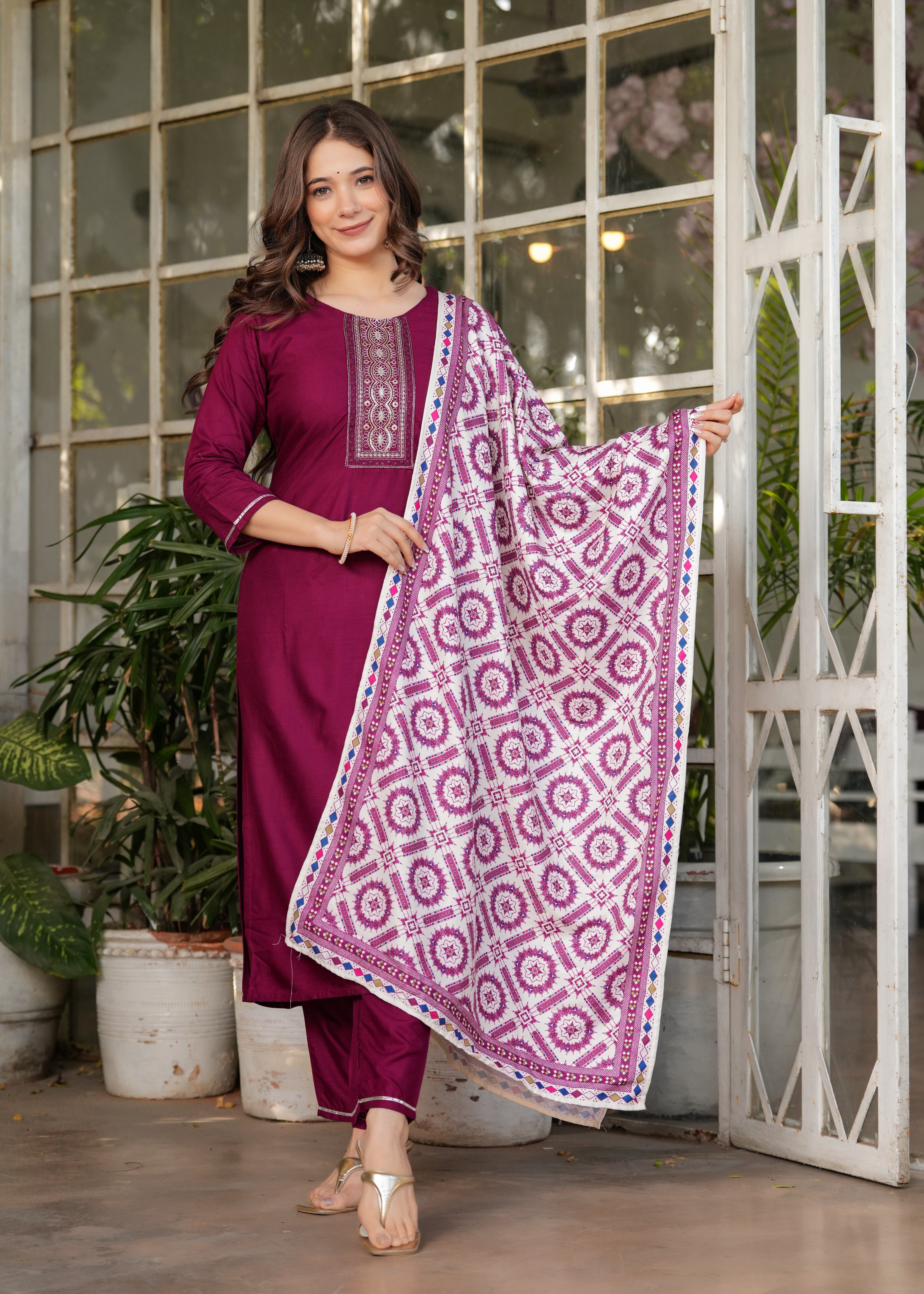 Women's Rayon Printed Flared Kurta Set