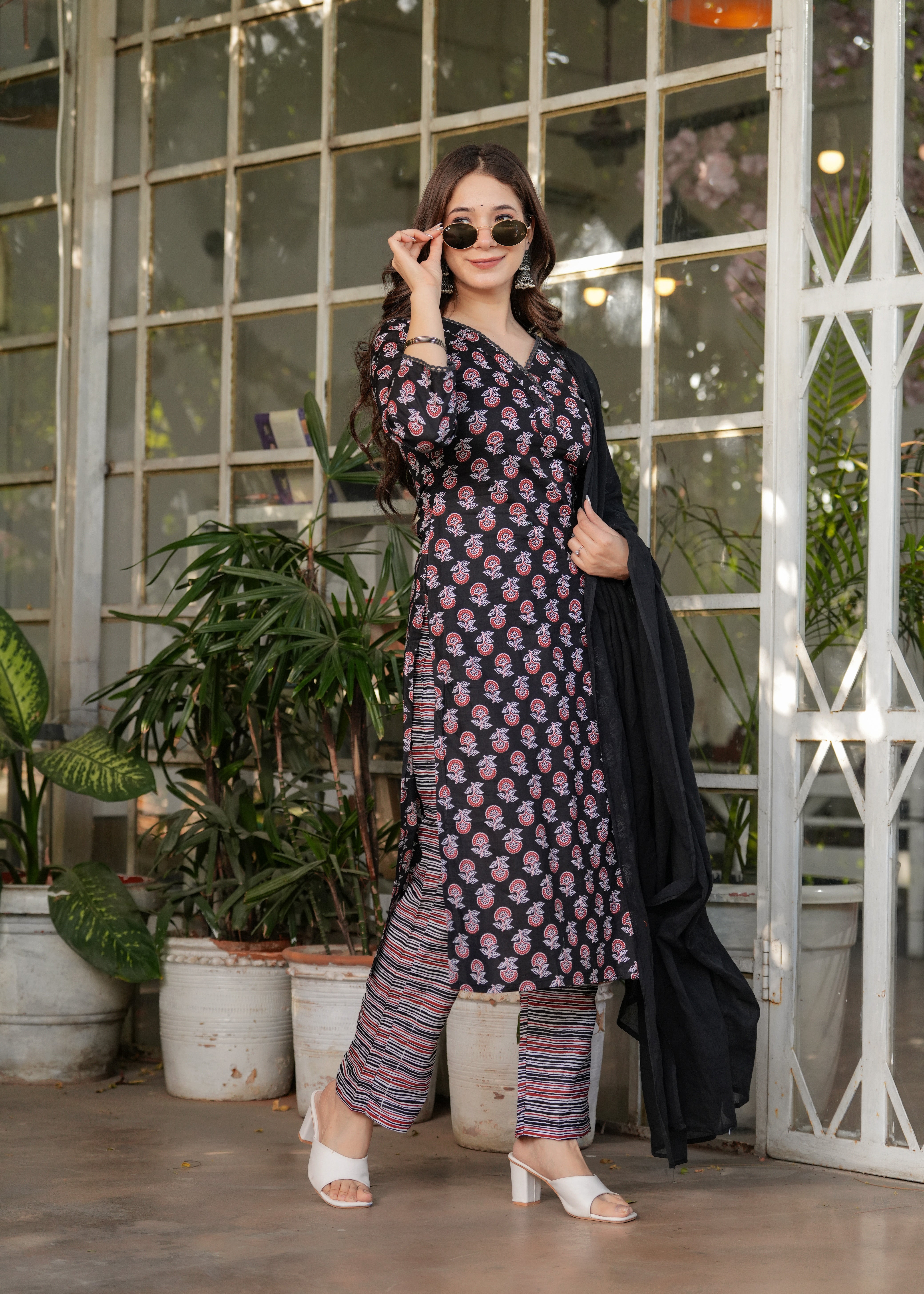 Exclusive Women's & Girls Traditional Color Cotton Straight Fit embroidery & Printed kurta pant & Silk Dupatta