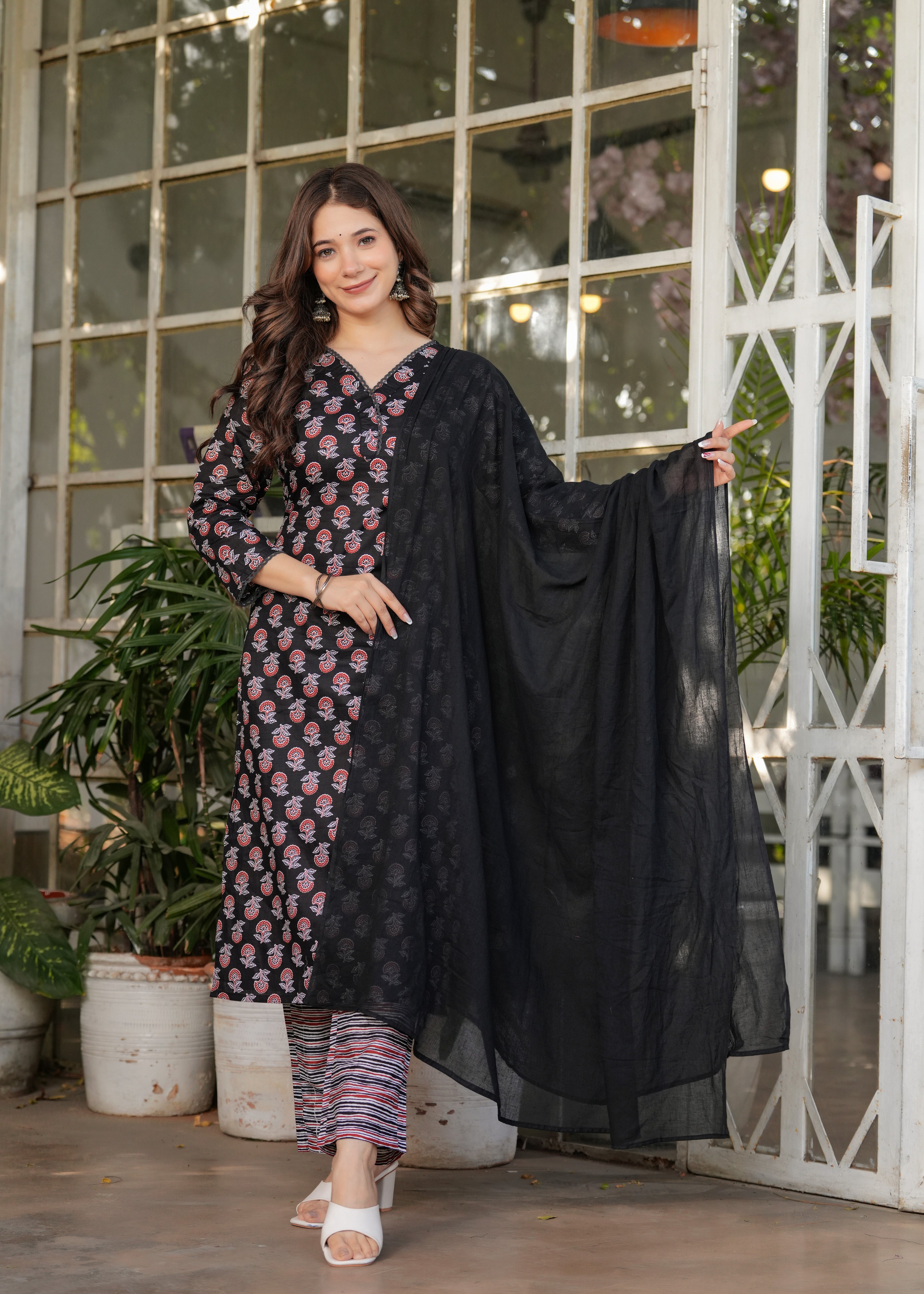 Exclusive Women's & Girls Traditional Color Cotton Straight Fit embroidery & Printed kurta pant & Silk Dupatta