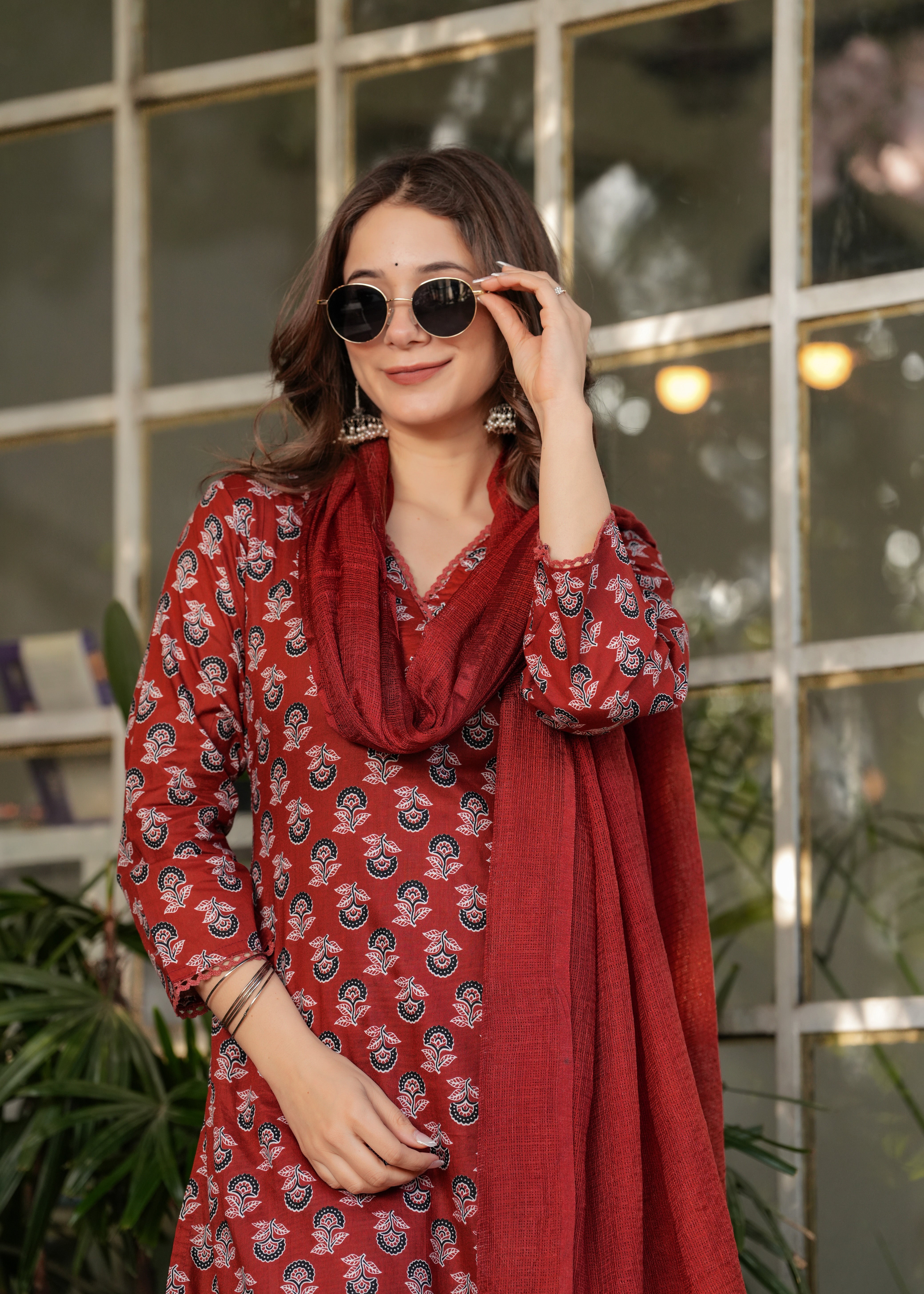 Exclusive Women's & Girls Traditional Color Cotton Straight Fit embroidery & Printed kurta pant & Silk Dupatta