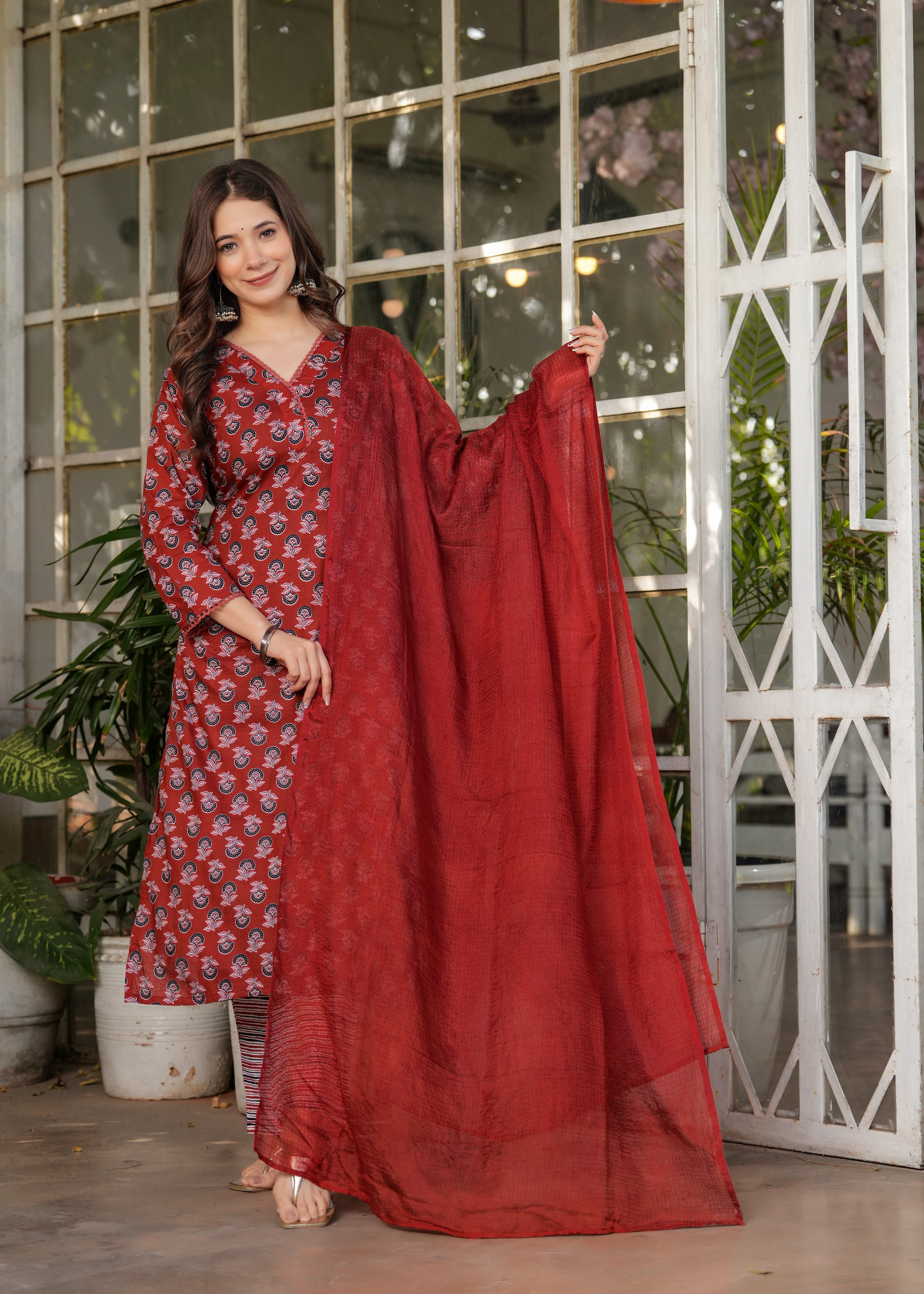 Exclusive Women's & Girls Traditional Color Cotton Straight Fit embroidery & Printed kurta pant & Silk Dupatta