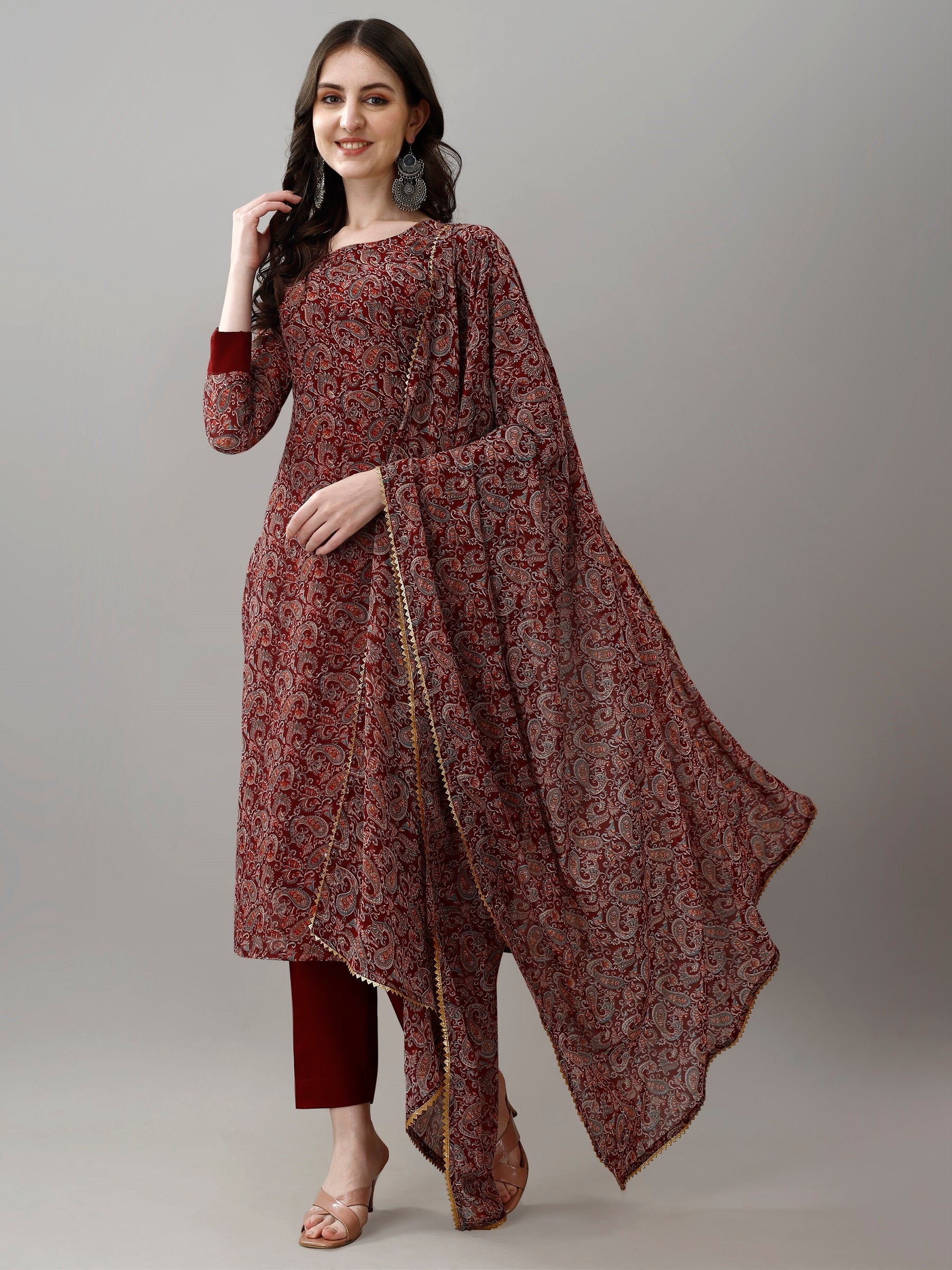 Women's Georgette Floral Printed Kurta Trousers With Dupatta