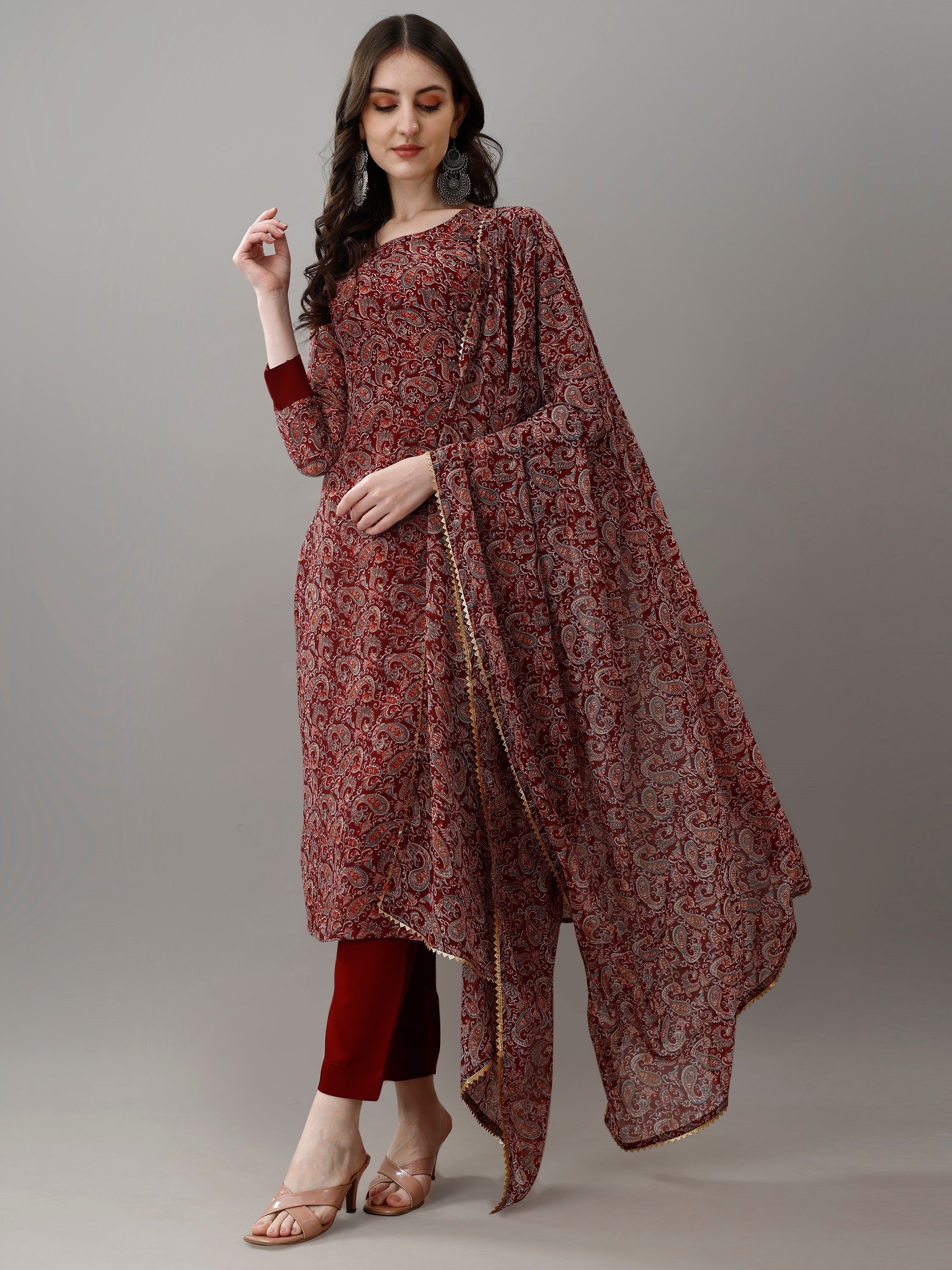 Women's Georgette Floral Printed Kurta Trousers With Dupatta