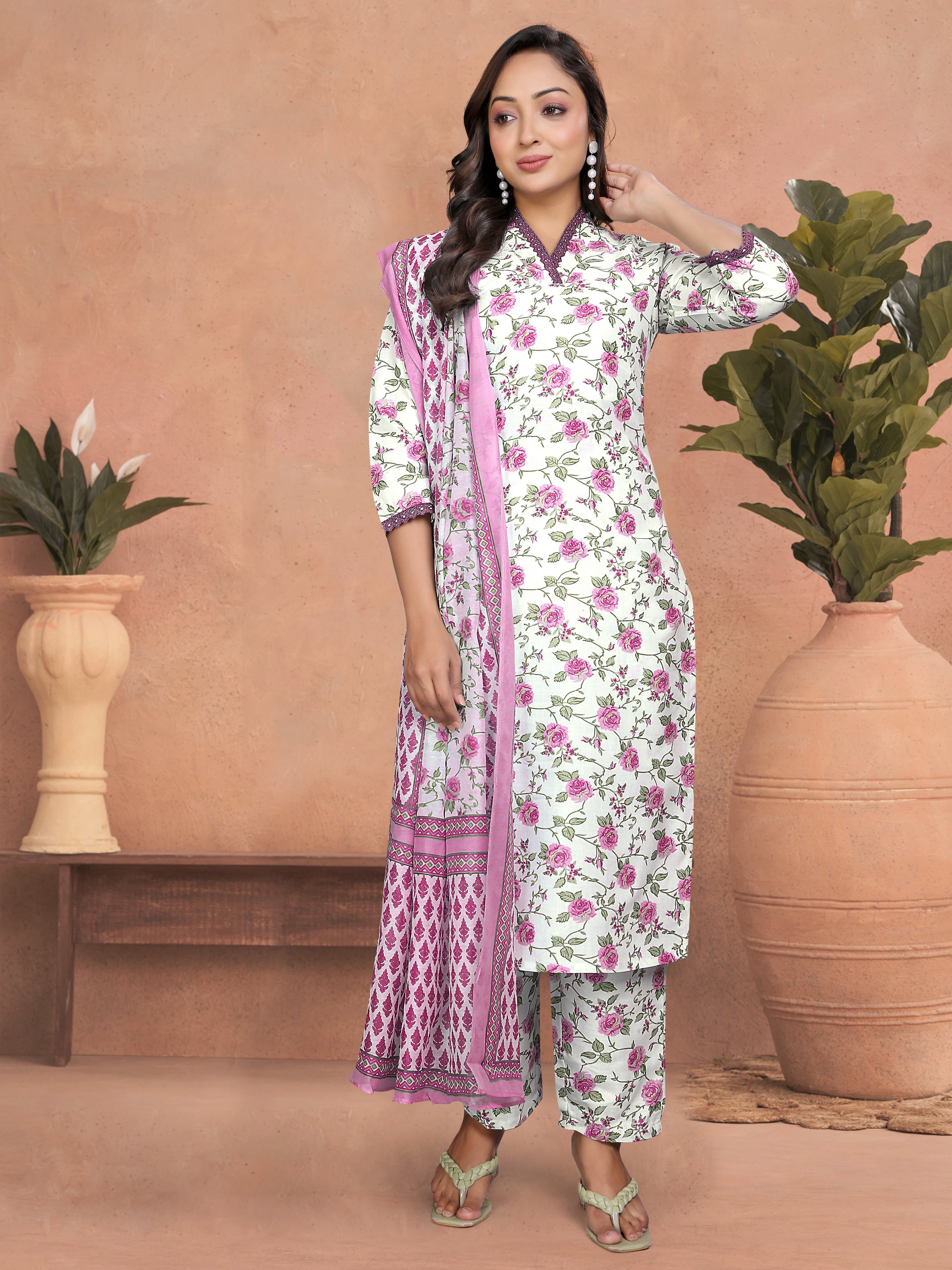 Women's Floral Regular 3/4 Sleeve Solid  Kurti Pant Set, Cotton Blend, Knee Length, Stylish Ethnic Outfit,