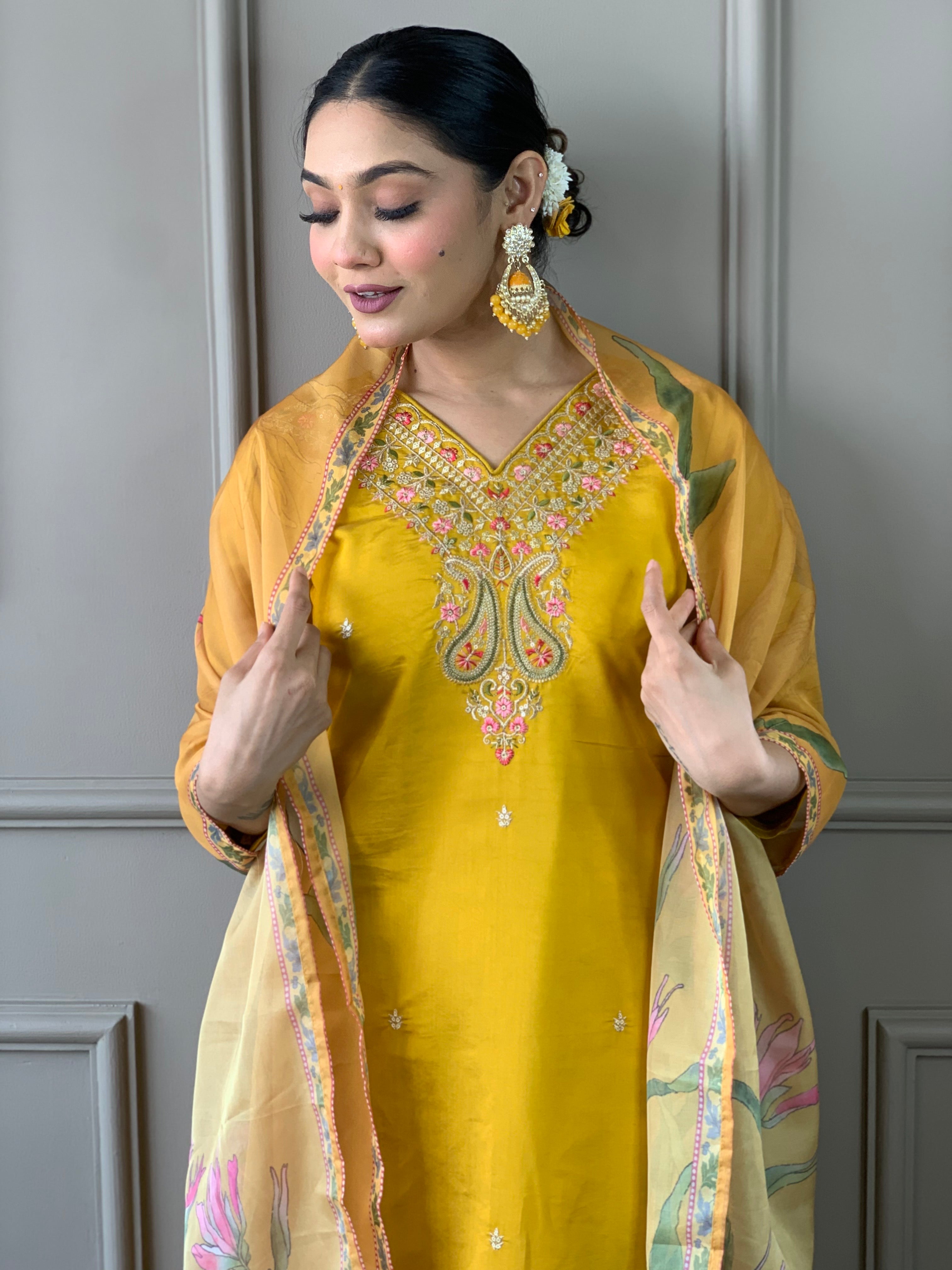 Women's Embroidered Straight Kurta with Viscose Rayon Pant & Naylon Taby Printed Dupatta Set