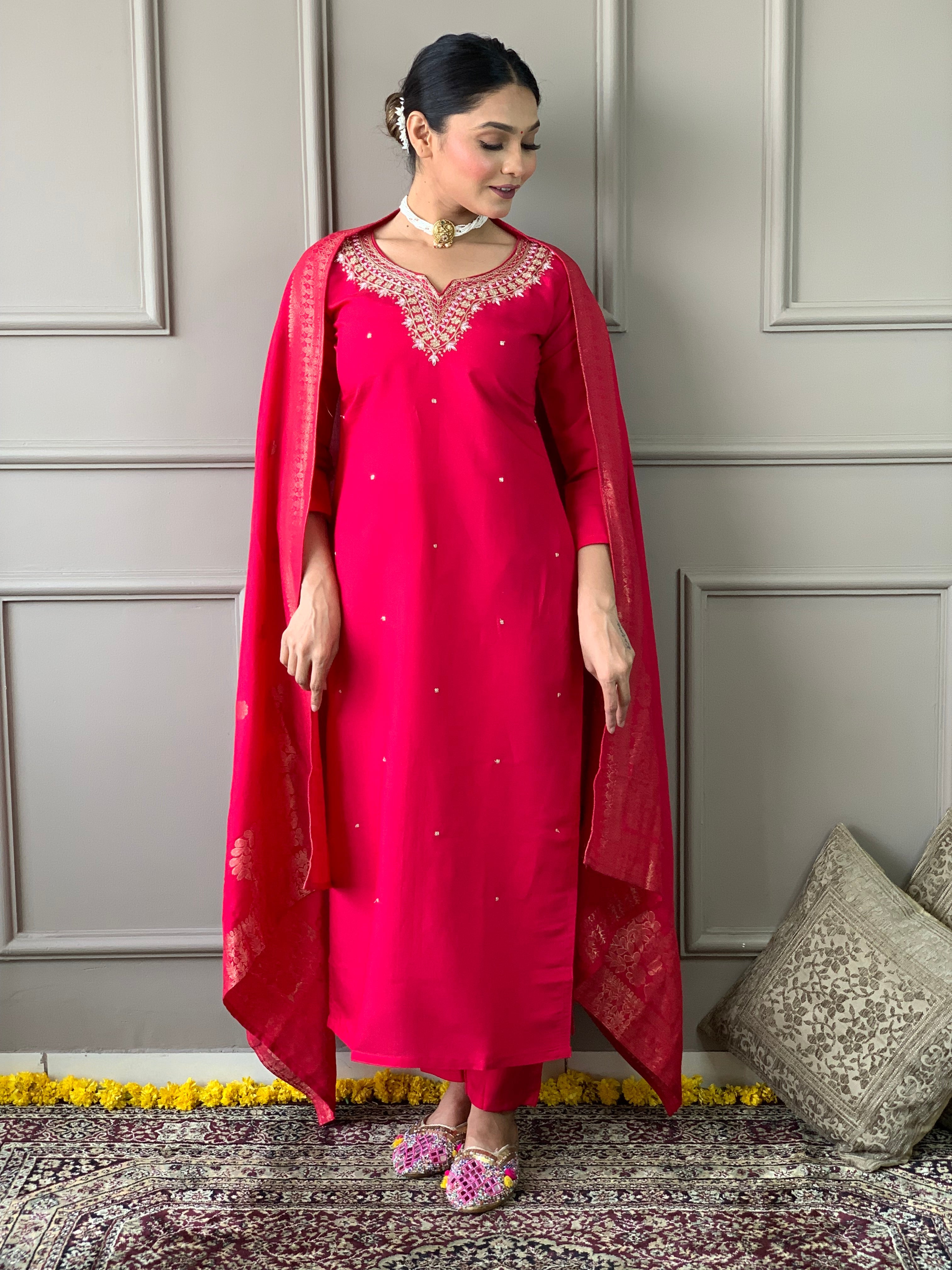 Women's Embroidered Straight Kurta with Viscose Chanderi Pant & Naylon Jacquard Printed Dupatta Set