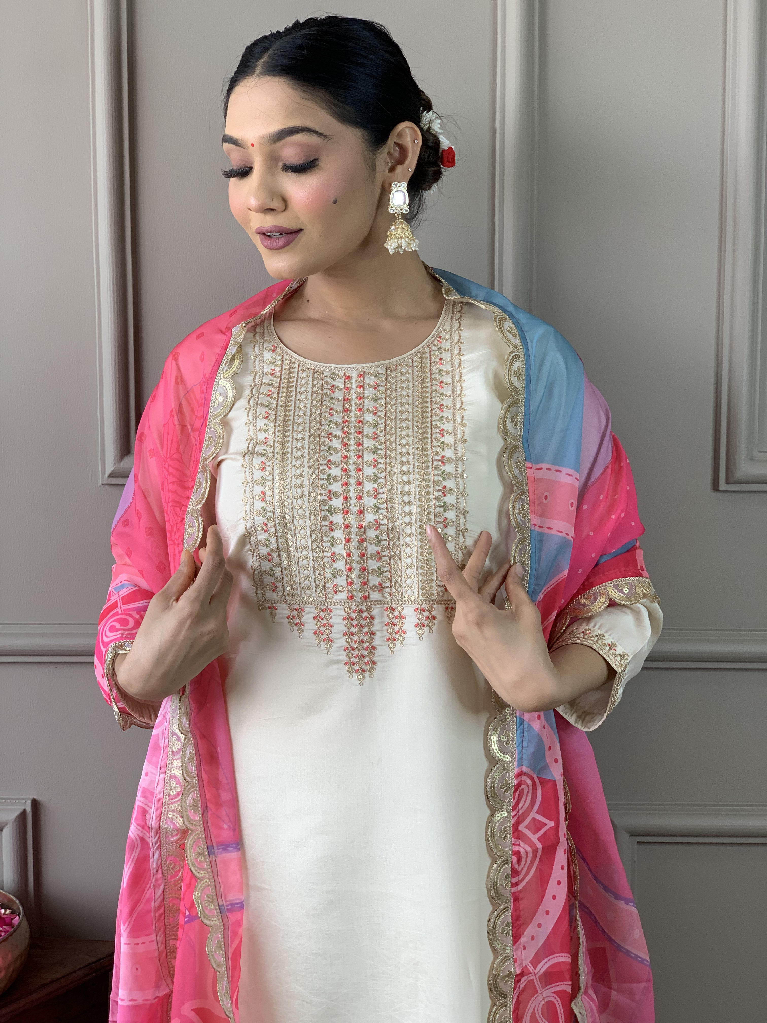 Viscose Chanderi Embroidered White Kurta with Pant and Dupatta for Lightweight Traditional Kurta Set