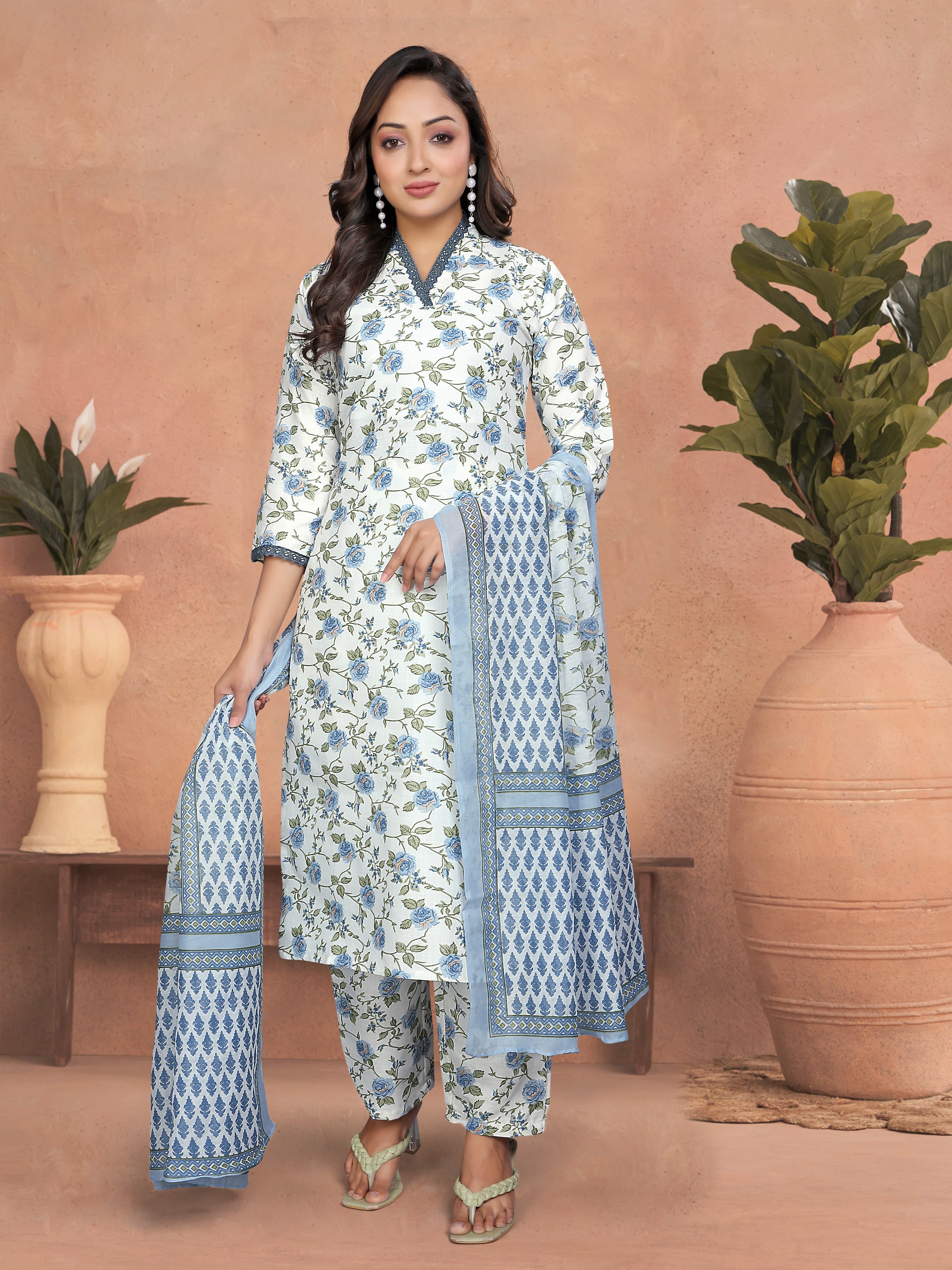 Women's Floral Regular 3/4 Sleeve Solid  Kurti Pant Set, Cotton Blend, Knee Length, Stylish Ethnic Outfit,