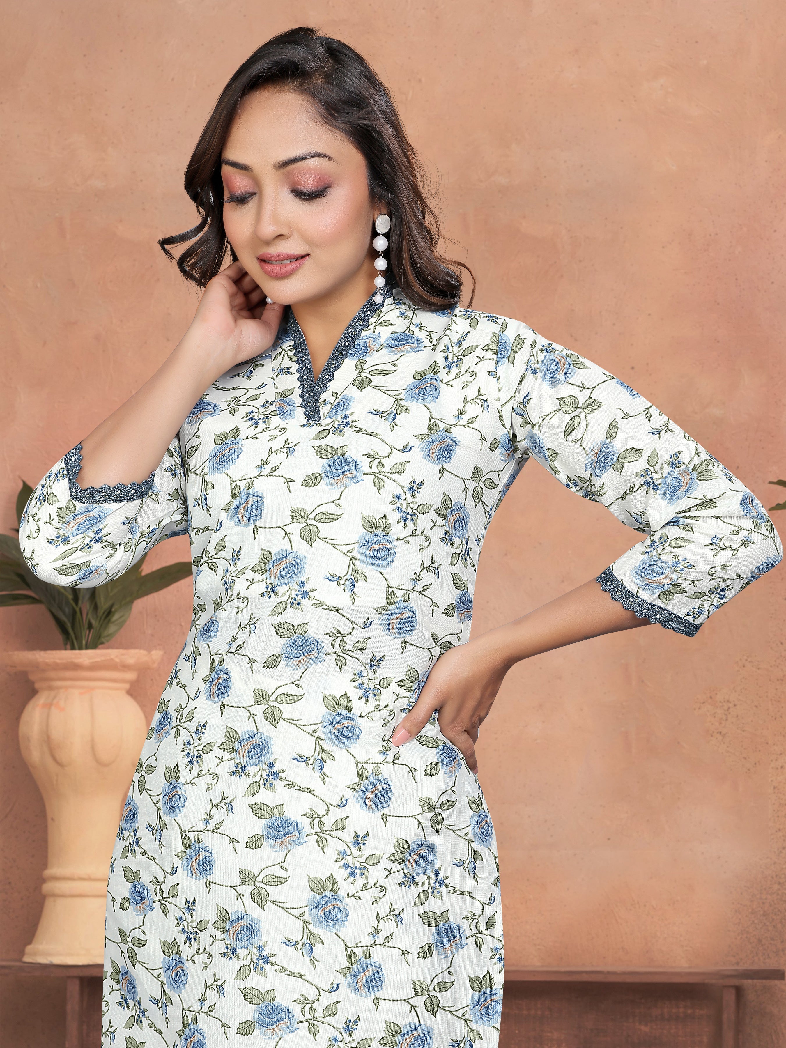 Women's Floral Regular 3/4 Sleeve Solid  Kurti Pant Set, Cotton Blend, Knee Length, Stylish Ethnic Outfit,