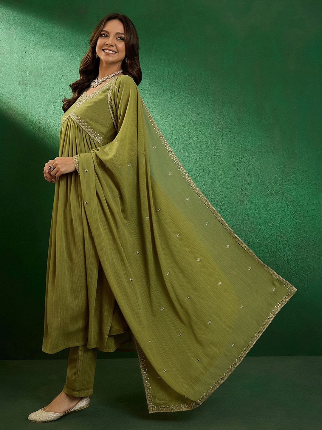 Women's Georgette Embroidered Straight Kurta with Georgette Pant & Georgette Dupatta Set